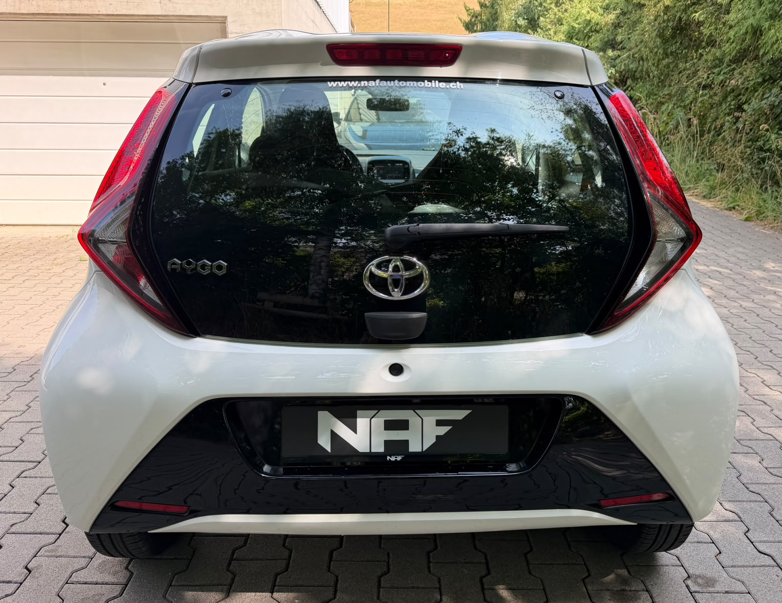 TOYOTA Aygo 1.0 VVT-i x-play-showroom-element-3