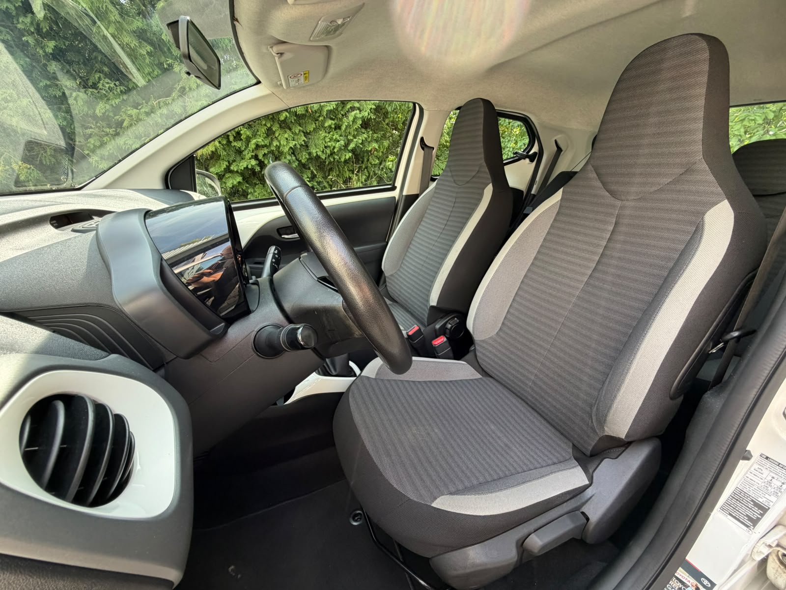 TOYOTA Aygo 1.0 VVT-i x-play-image-11
