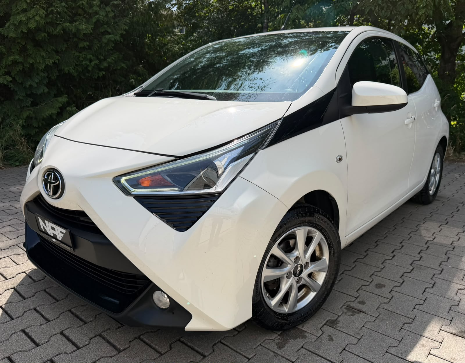 TOYOTA Aygo 1.0 VVT-i x-play