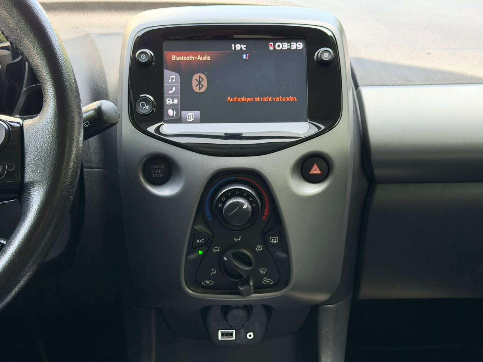 TOYOTA Aygo 1.0 VVT-i x-play-image-19