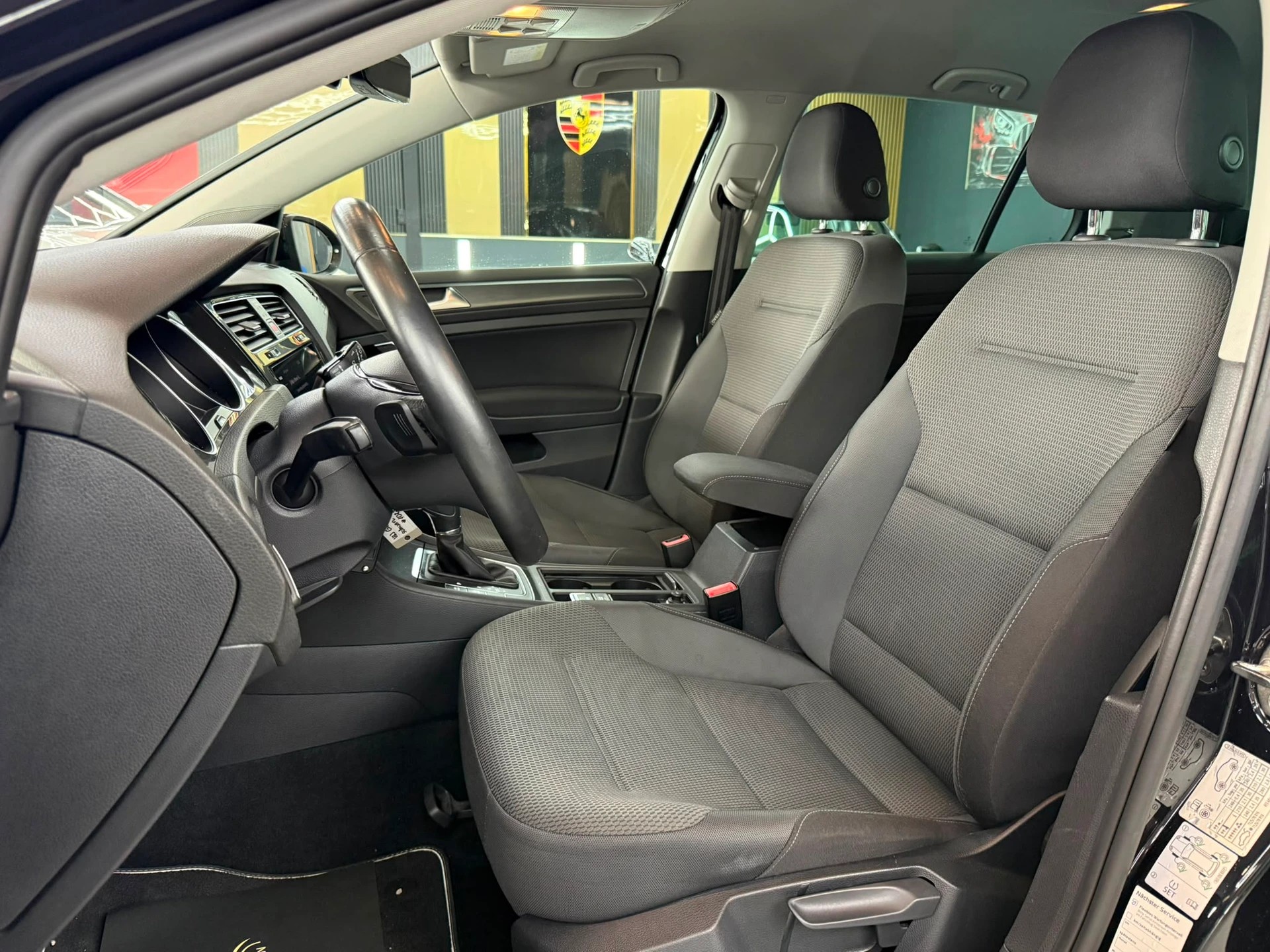 VW Golf 1.4 TSI Comfortline DSG-image-9