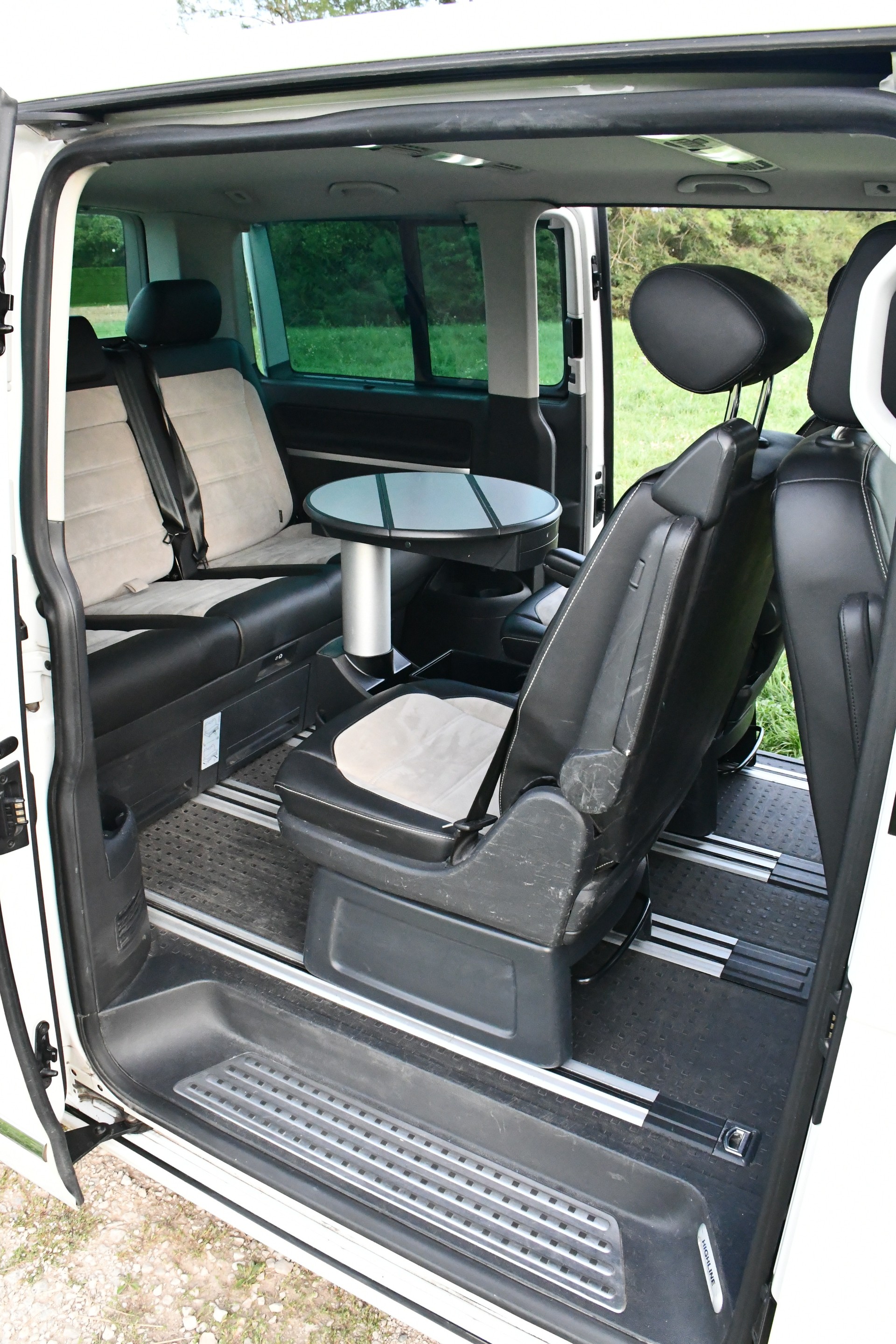 VW 2.0 TDI 150 Highline DSG 4m-image-6