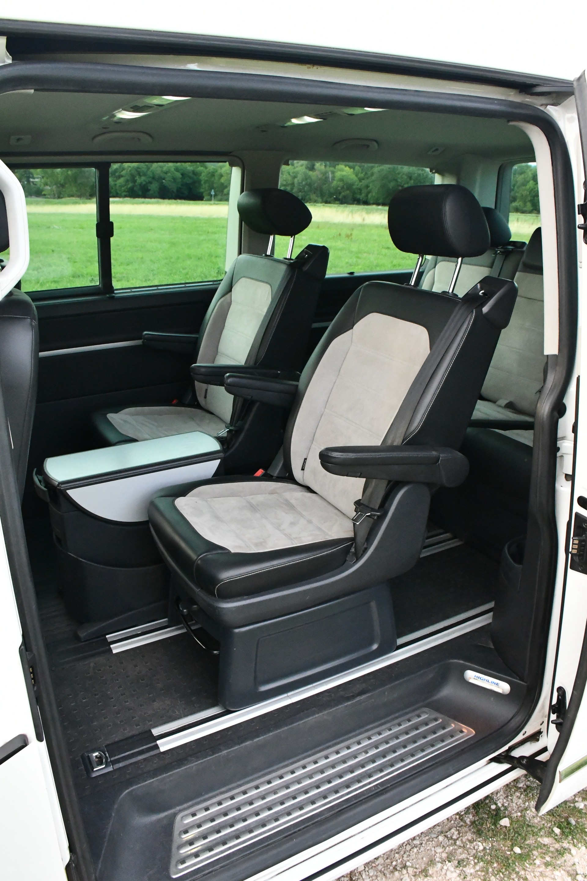VW 2.0 TDI 150 Highline DSG 4m-image-7