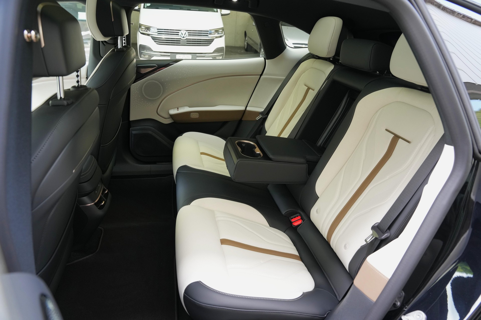 ZEEKR 7GT Privilege AWD-image-9