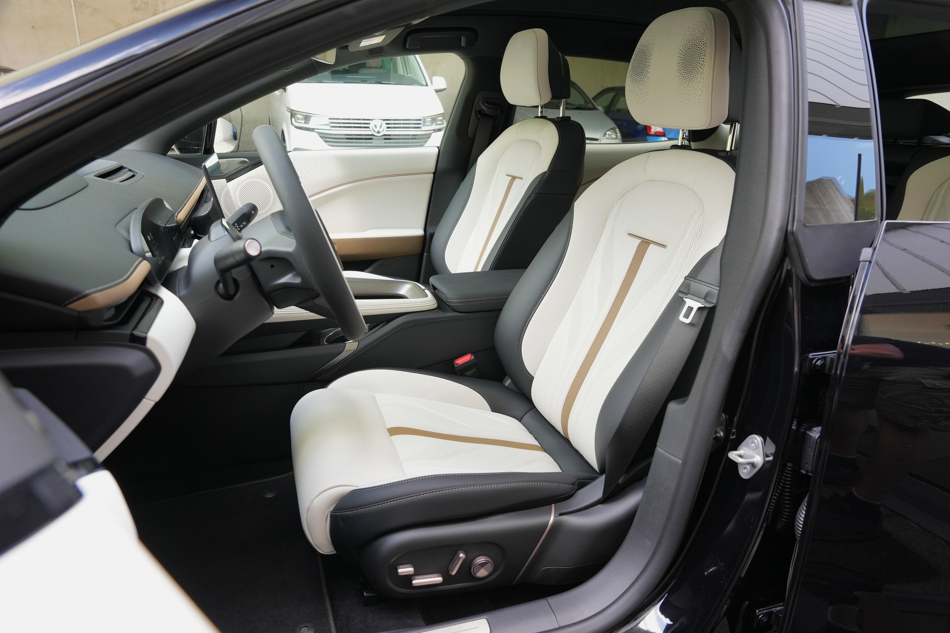 ZEEKR 7GT Privilege AWD-image-7