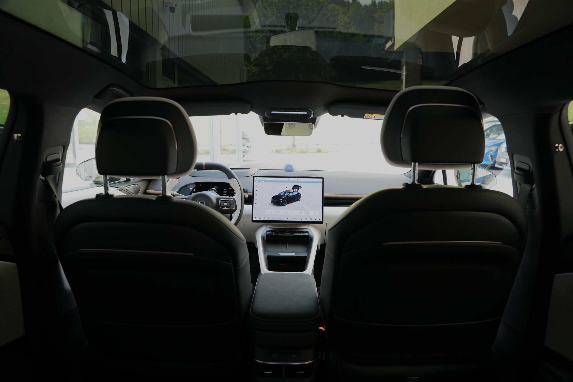 ZEEKR 7GT Privilege AWD-image-11