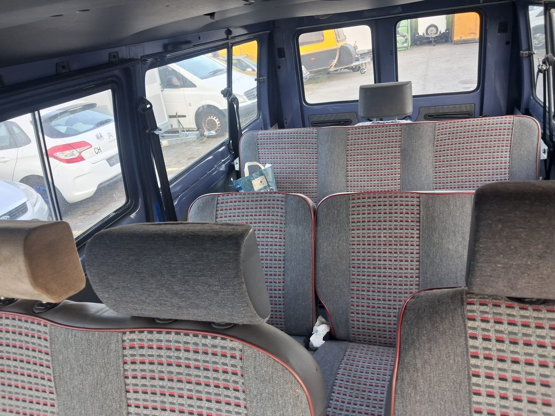 RENAULT Microbus T 7BA 2.2-image-9