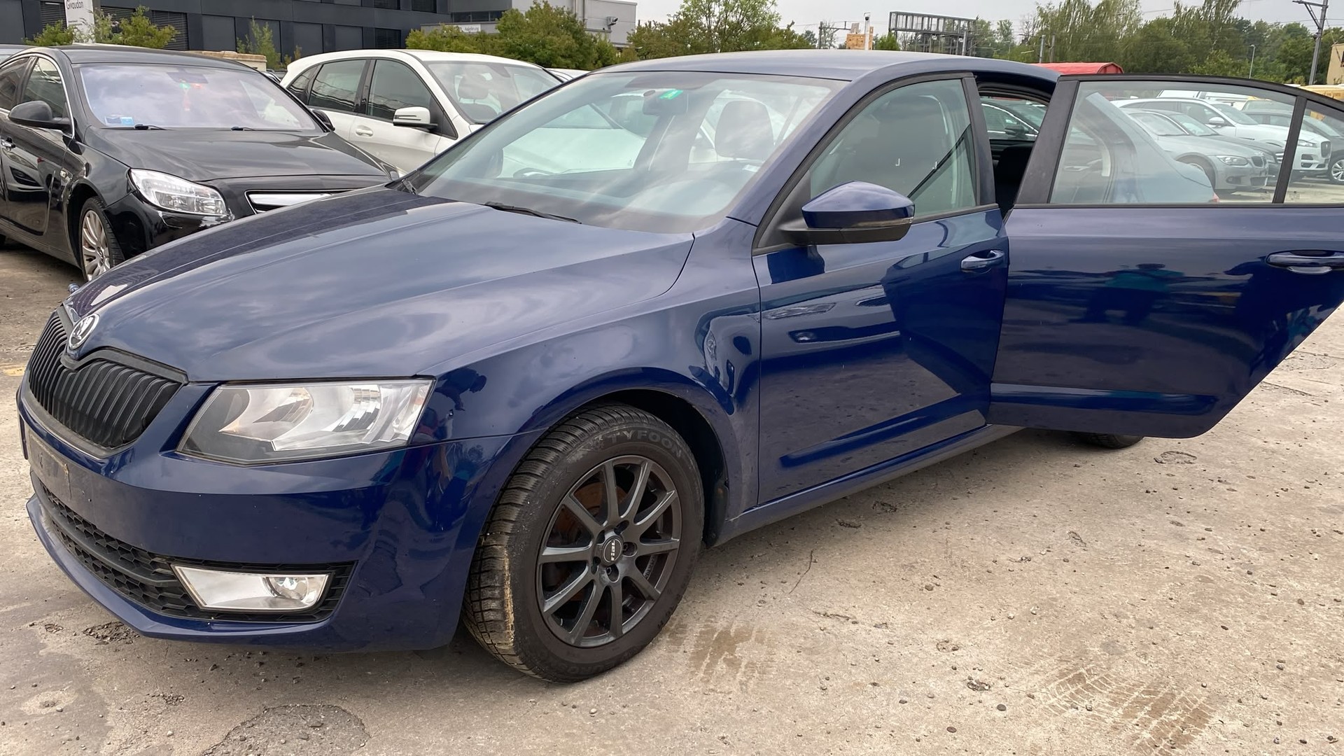 SKODA Octavia 1.6 TDI Greenline-image-1