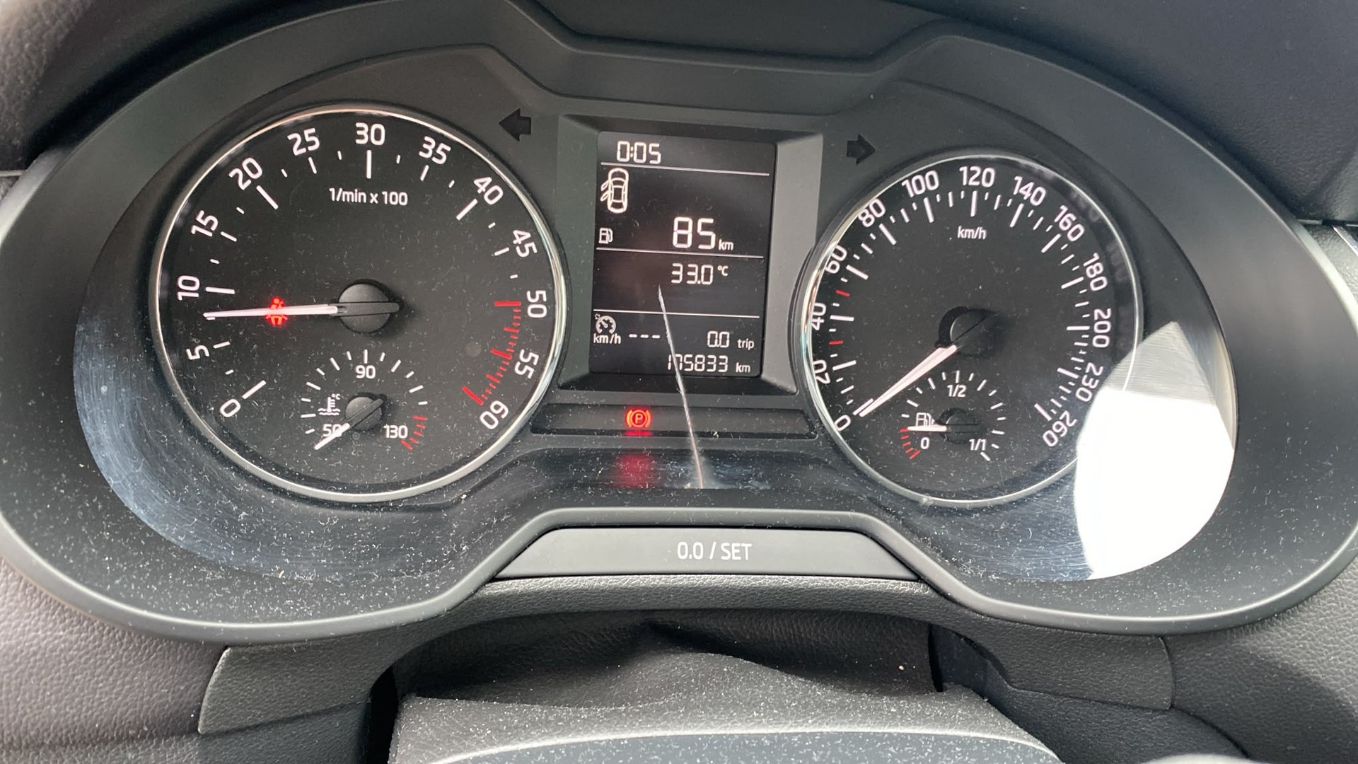 SKODA Octavia 1.6 TDI Greenline-image-8