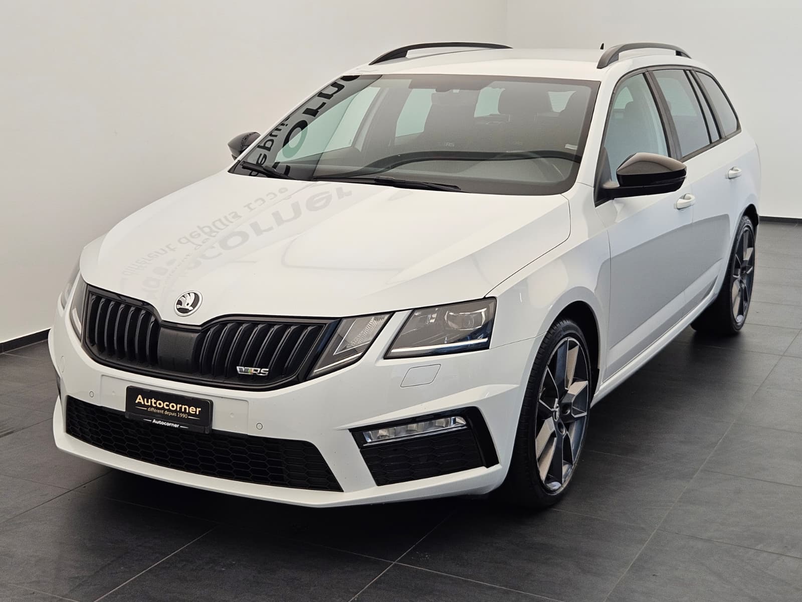 SKODA Octavia Combi 2.0 TDI RS Prag 4x4 DSG-image-2
