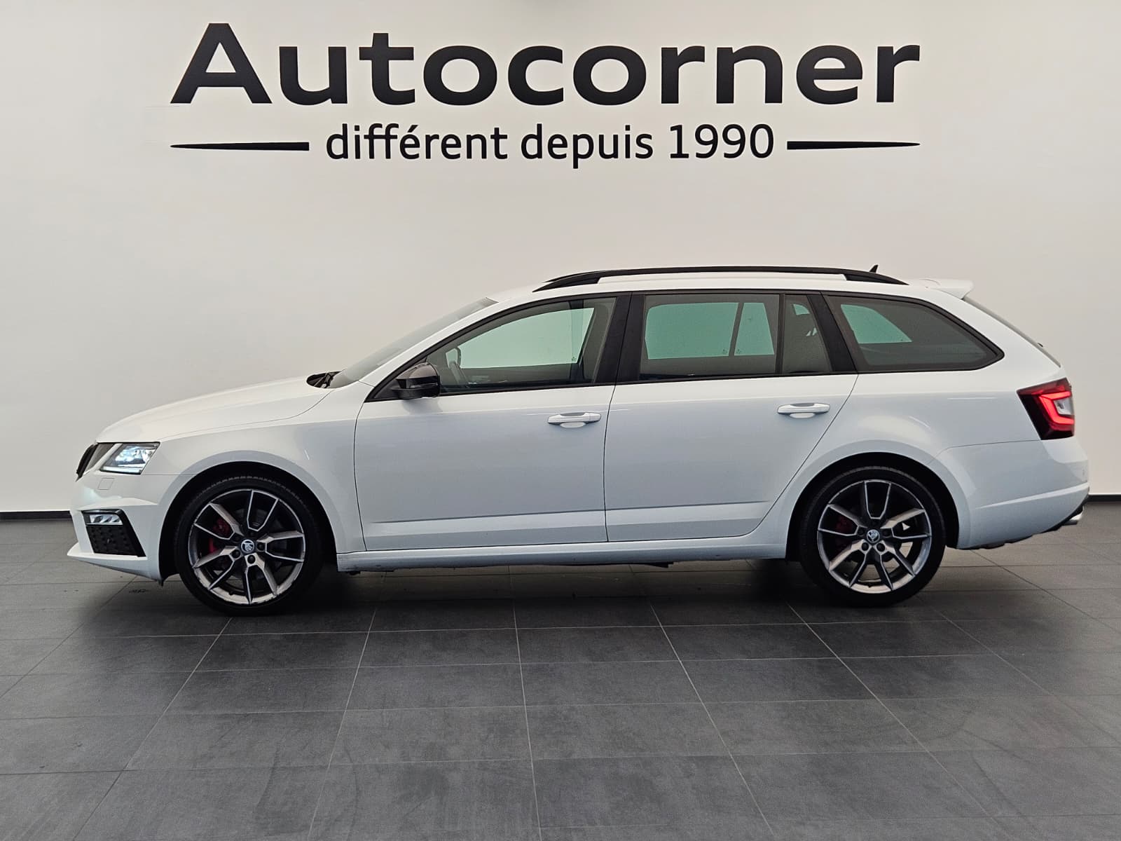SKODA Octavia Combi 2.0 TDI RS Prag 4x4 DSG-image-1