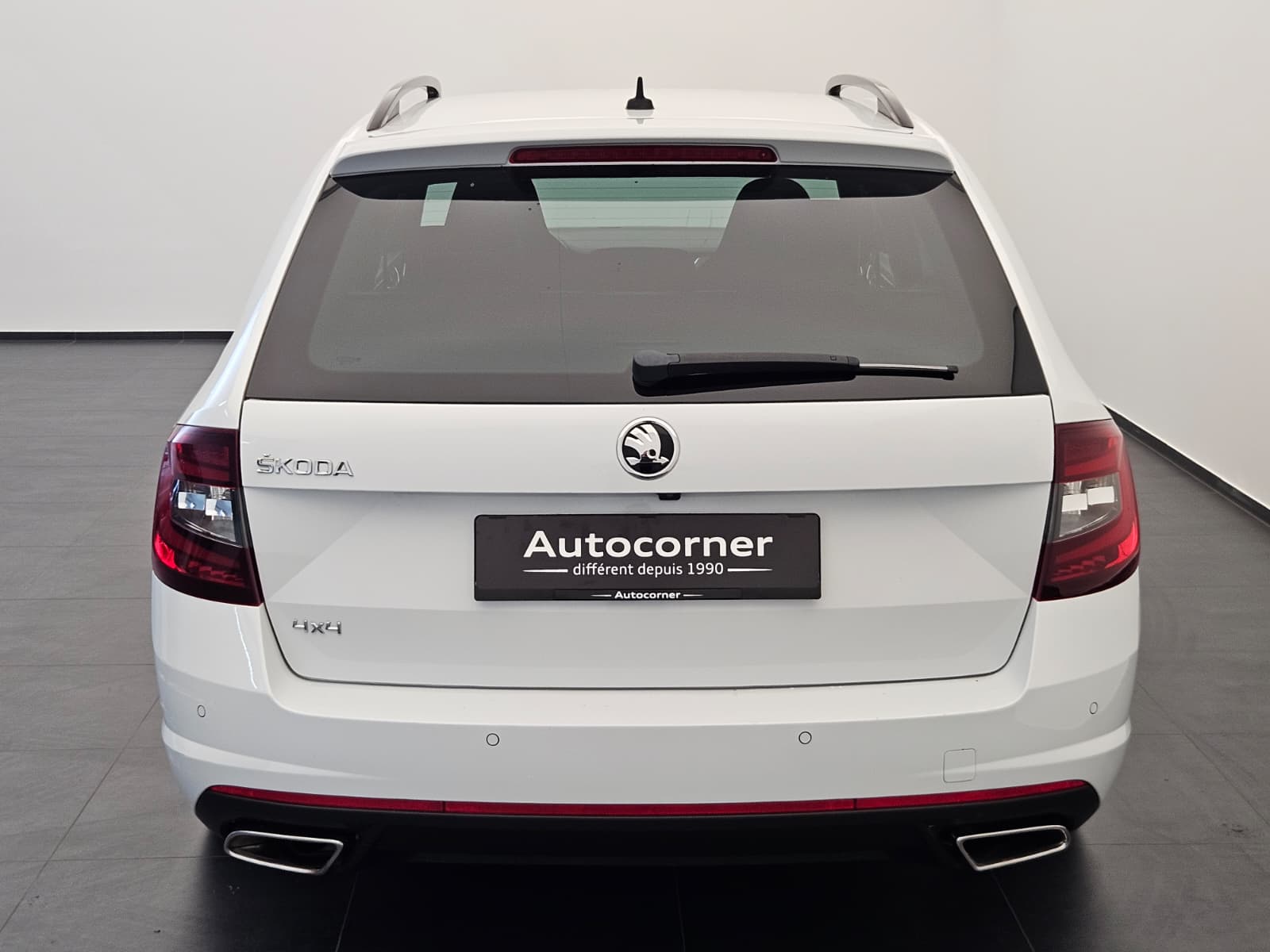 SKODA Octavia Combi 2.0 TDI RS Prag 4x4 DSG-image-7