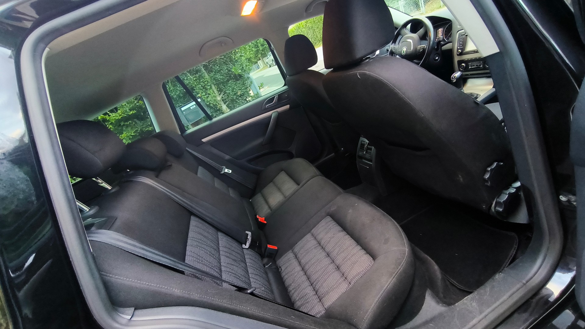 SKODA 1.4 TSI Active-image-5