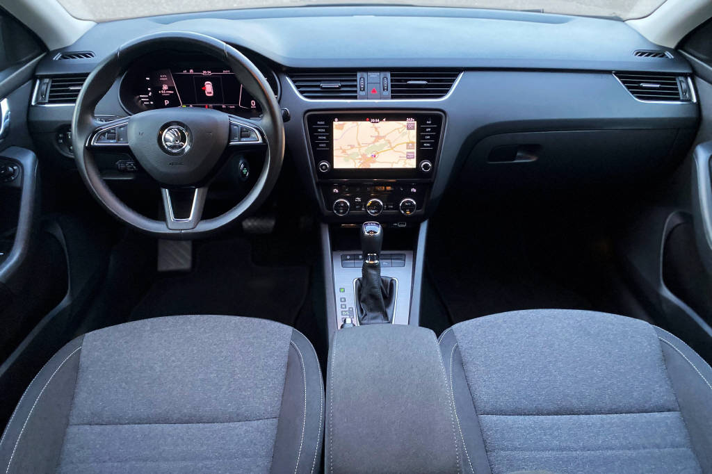 SKODA Octavia Combi 2.0 TDI 150 Soleil DSG-image-5