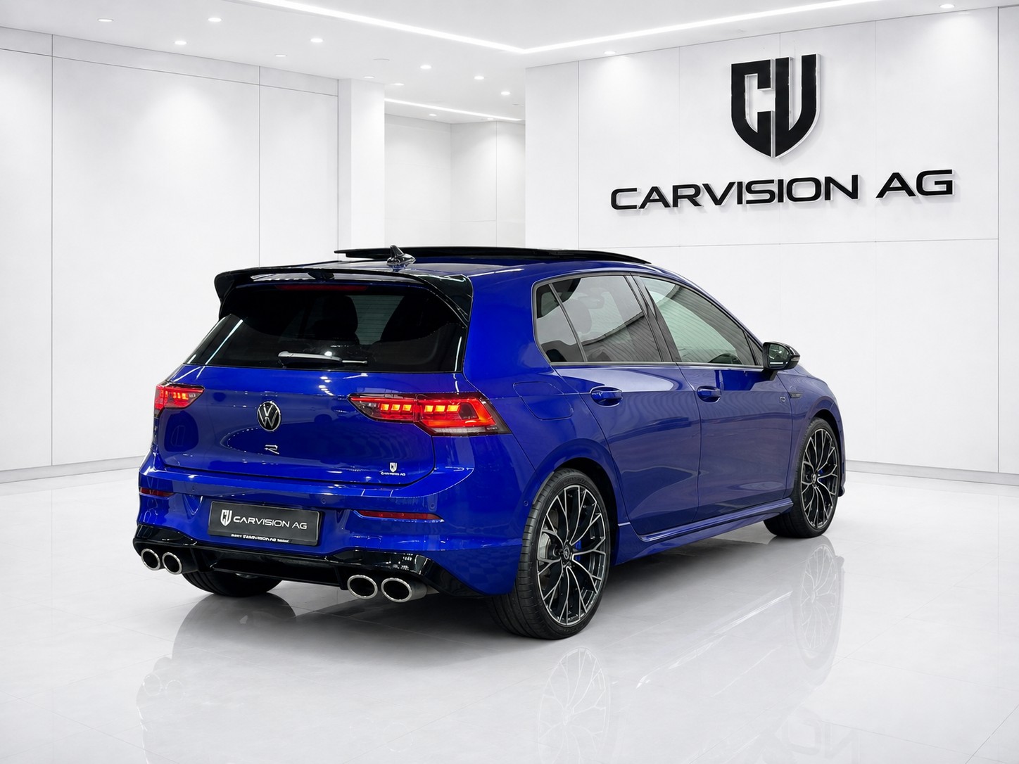 VW Golf 2.0 TSI R DSG 4 Motion * Panorama-Glasdach * Facelift * Anhängerkupplung *-image-6