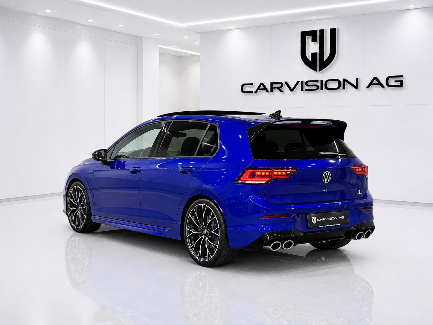 VW Golf 2.0 TSI R DSG 4 Motion * Panorama-Glasdach * Facelift * Anhängerkupplung *-image-4