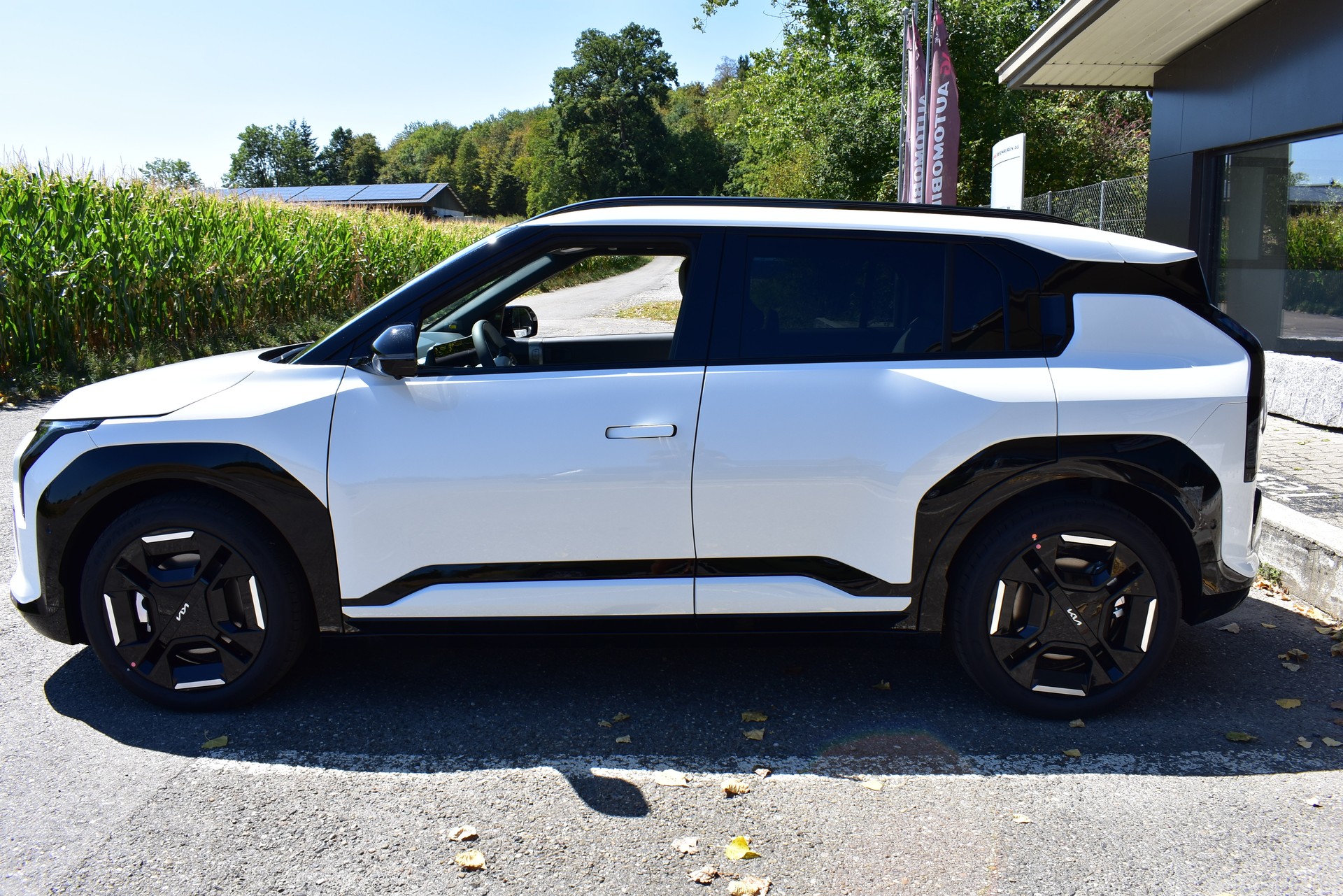 KIA EV3 81,4 kWh GT Line 4x4-image-1