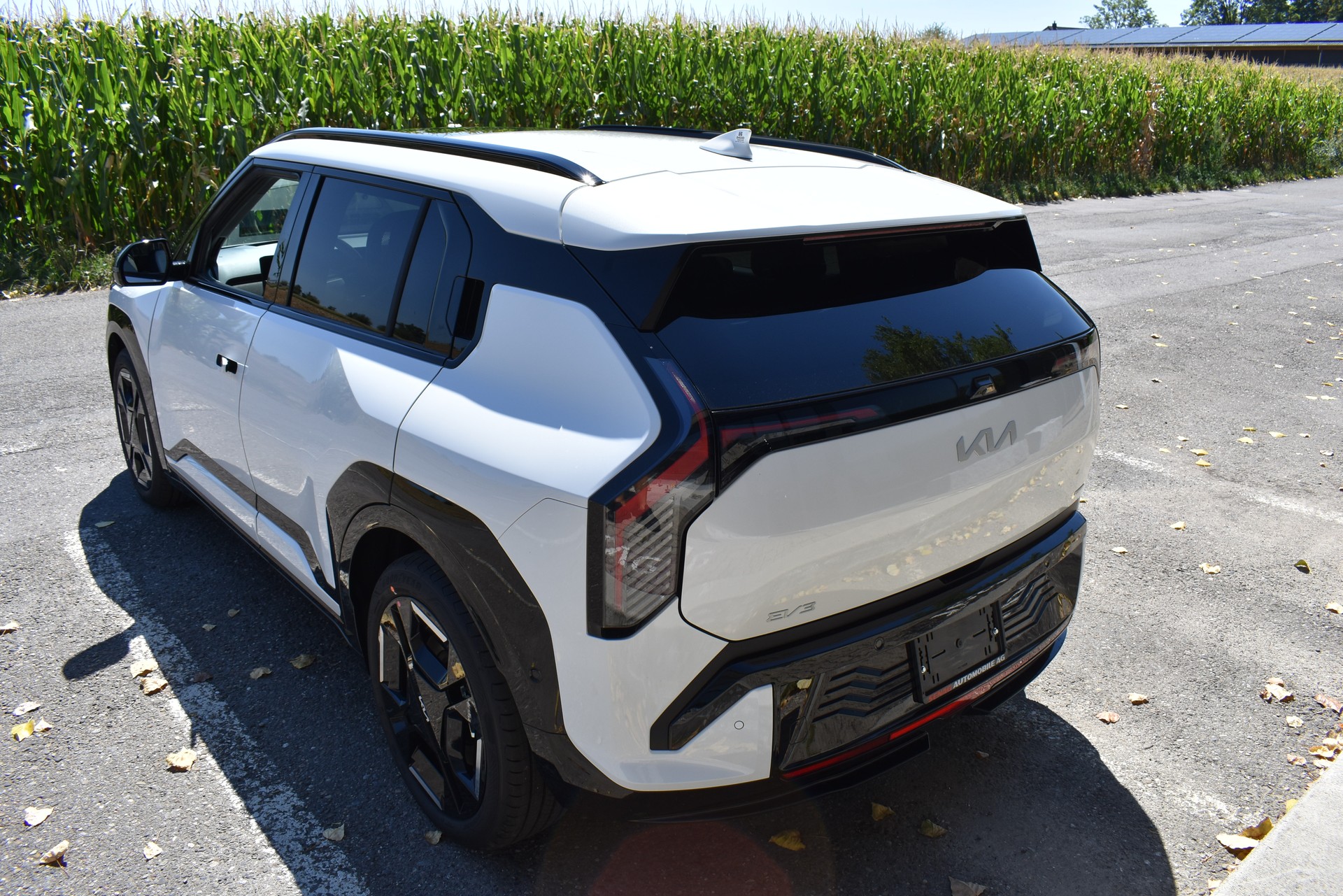 KIA EV3 81,4 kWh GT Line 4x4-image-8