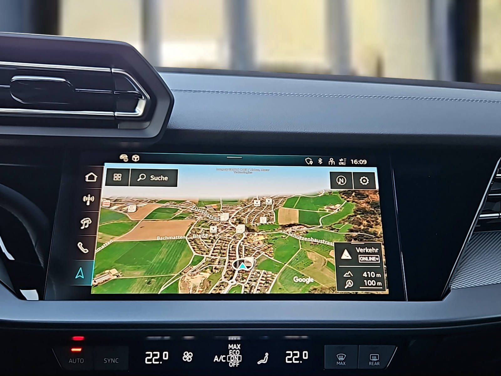 AUDI A3 Sportback TFSI 150 kW quattro S line S tronic Mythosschwarz Metallic-image-14