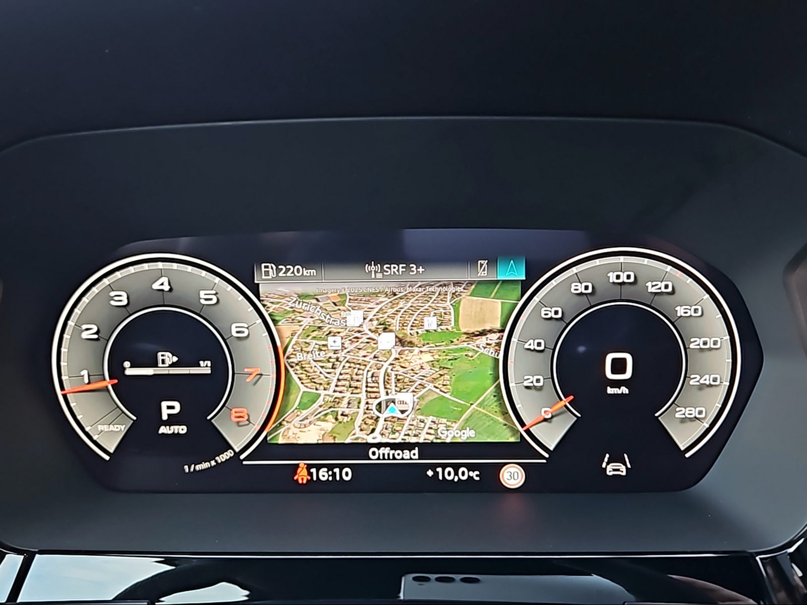 AUDI A3 Sportback TFSI 150 kW quattro S line S tronic Mythosschwarz Metallic-image-10