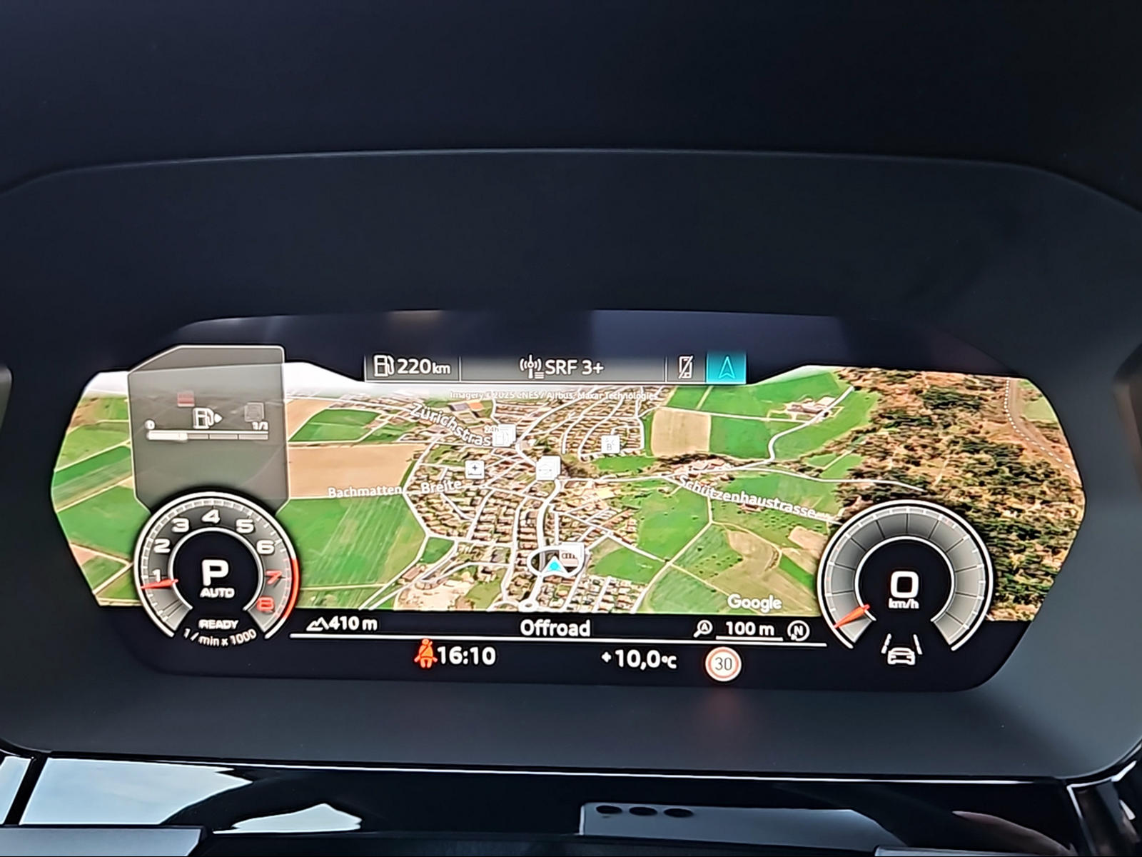 AUDI A3 Sportback TFSI 150 kW quattro S line S tronic Mythosschwarz Metallic-image-11