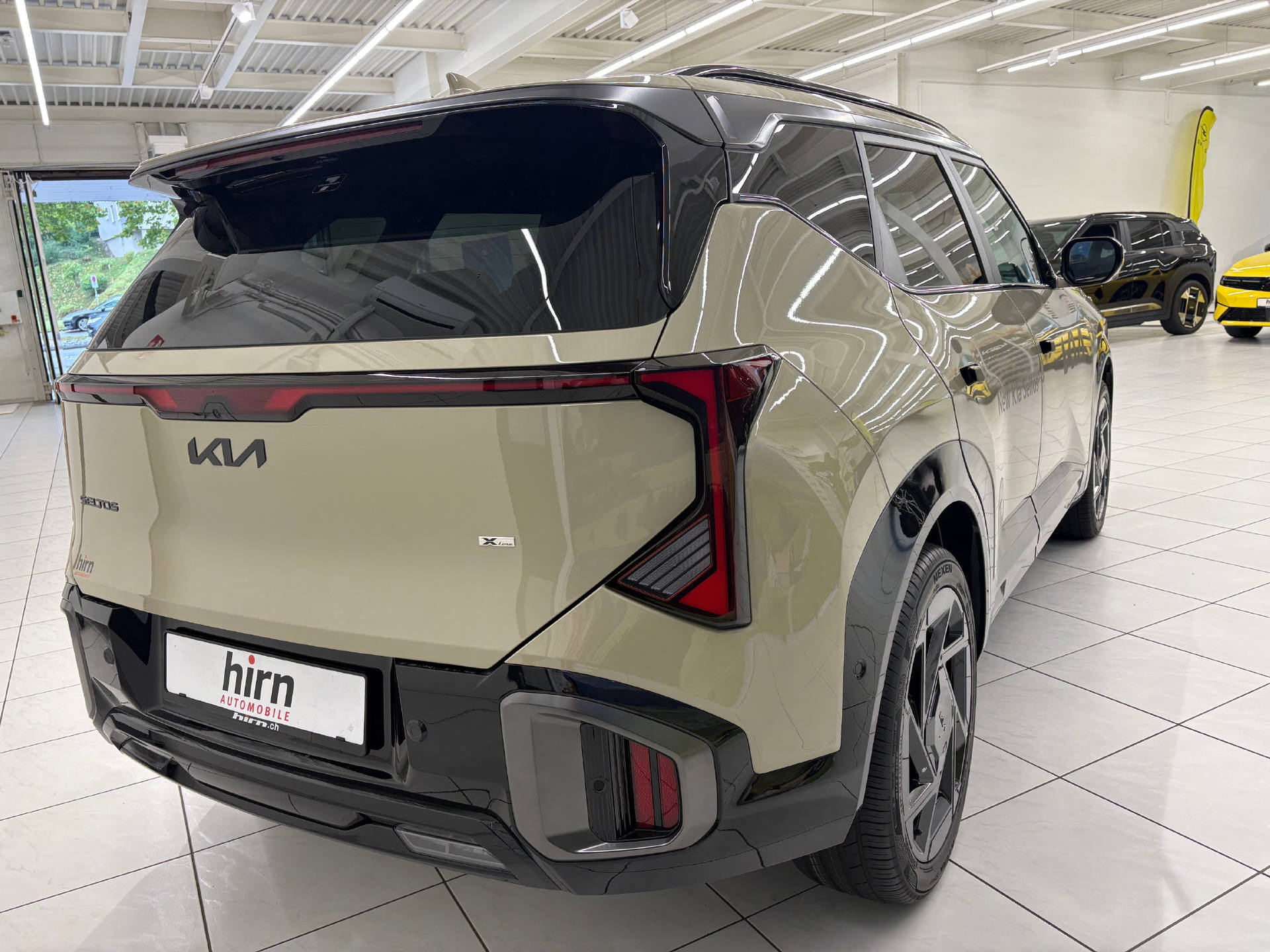 KIA Seltos 1.6 T-GDi X-Line-image-4