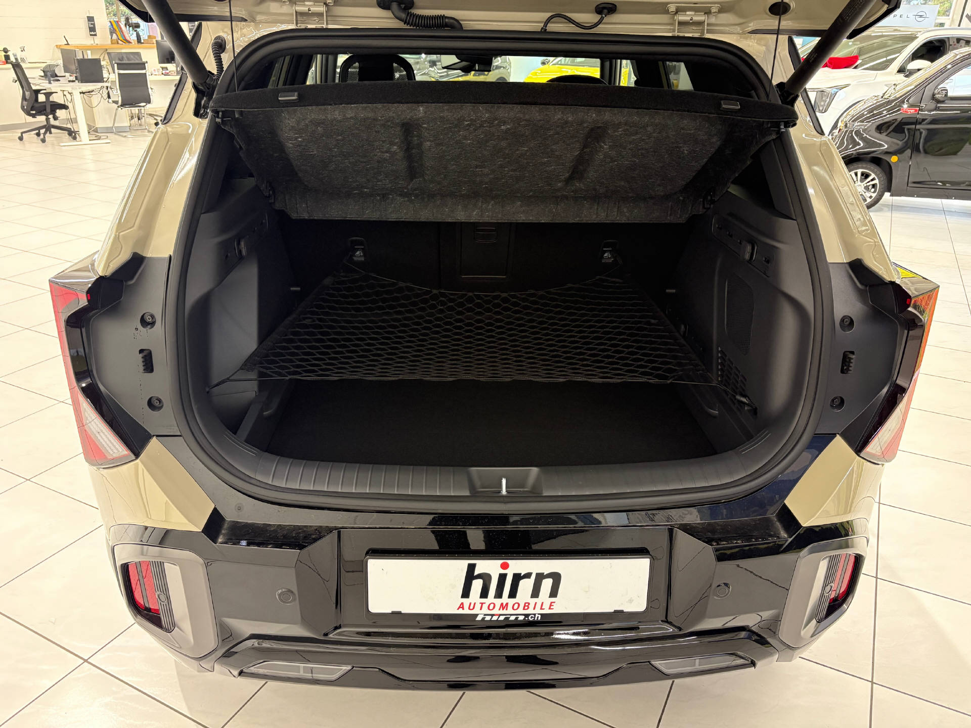 KIA Seltos 1.6 T-GDi X-Line-image-13