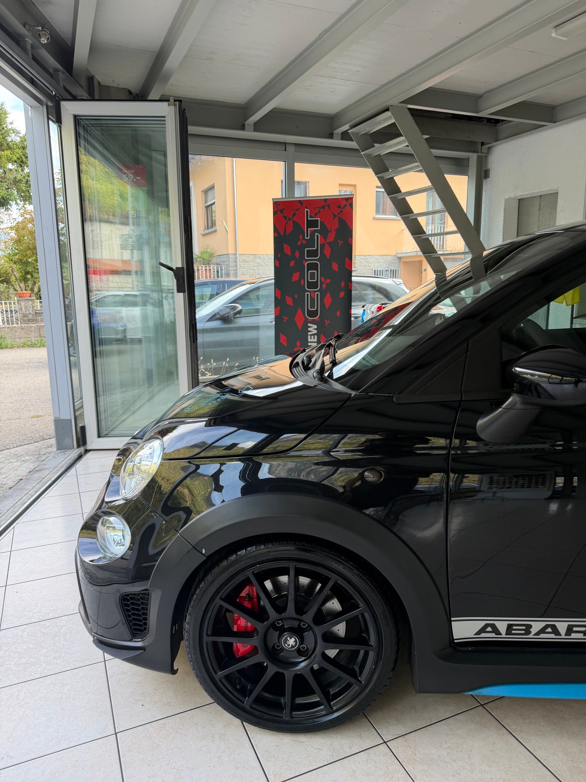 FIAT 695 1.4 16V Turbo Abarth 70 Anniversario-image-1