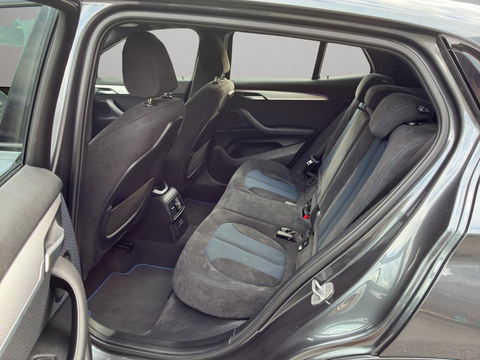 BMW X2 20i xDrive-image-9