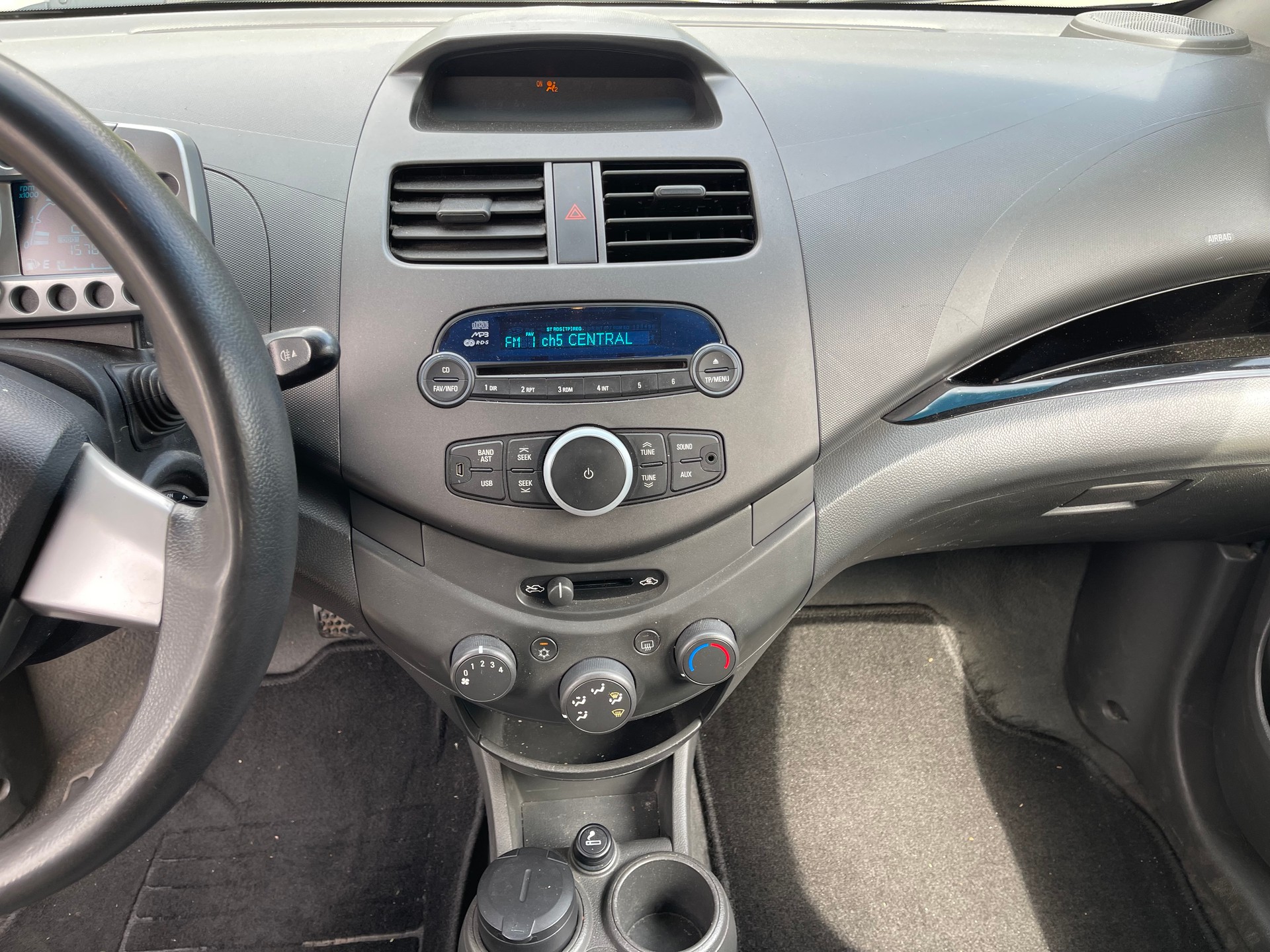 CHEVROLET Spark 1.0-image-9