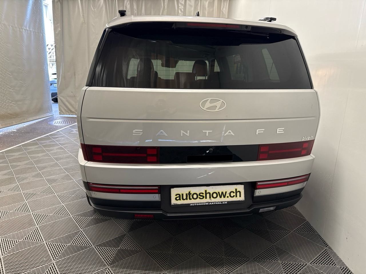 HYUNDAI Santa Fe 1.6 T-GDi PHEV Calligraphy 4WD Automatic-image-13