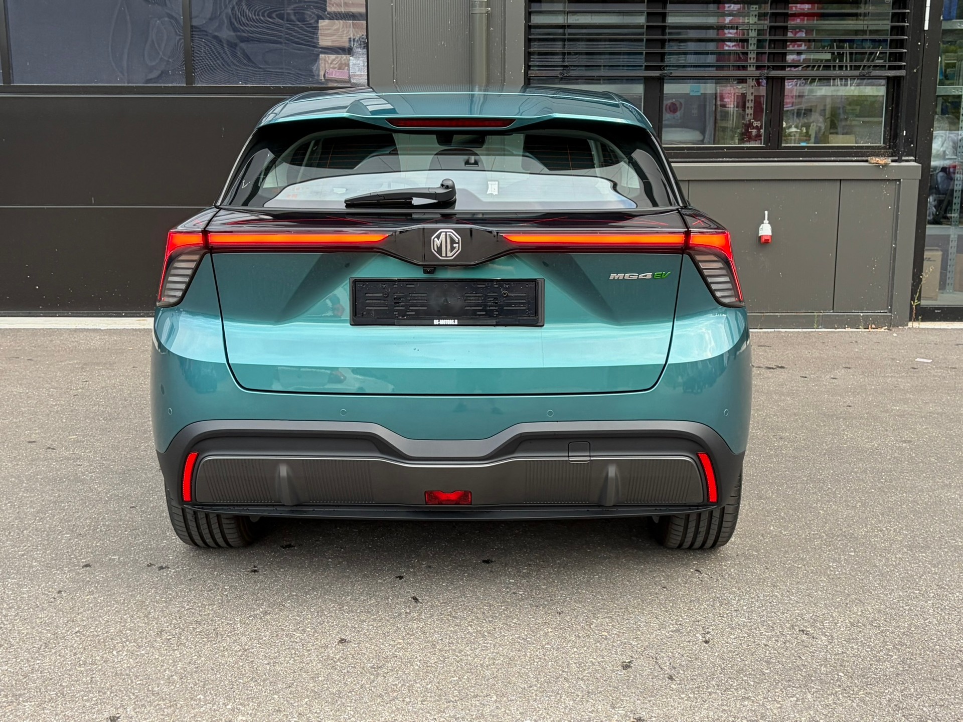 MG 4 EV 64kWh Premium-image-9