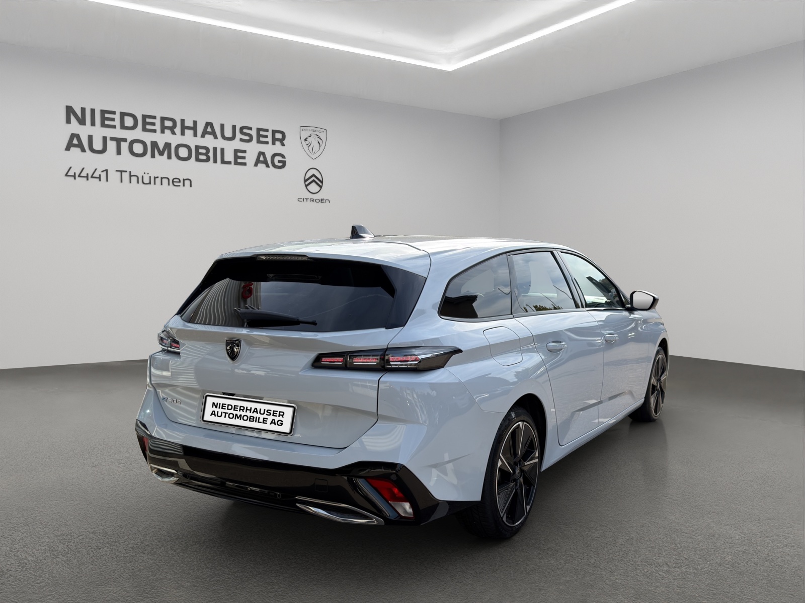 PEUGEOT 308 SW e-Allure-image-2