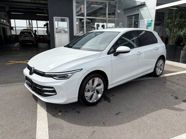 VW Golf VIII 1.5 eTSI Life DSG-image-5