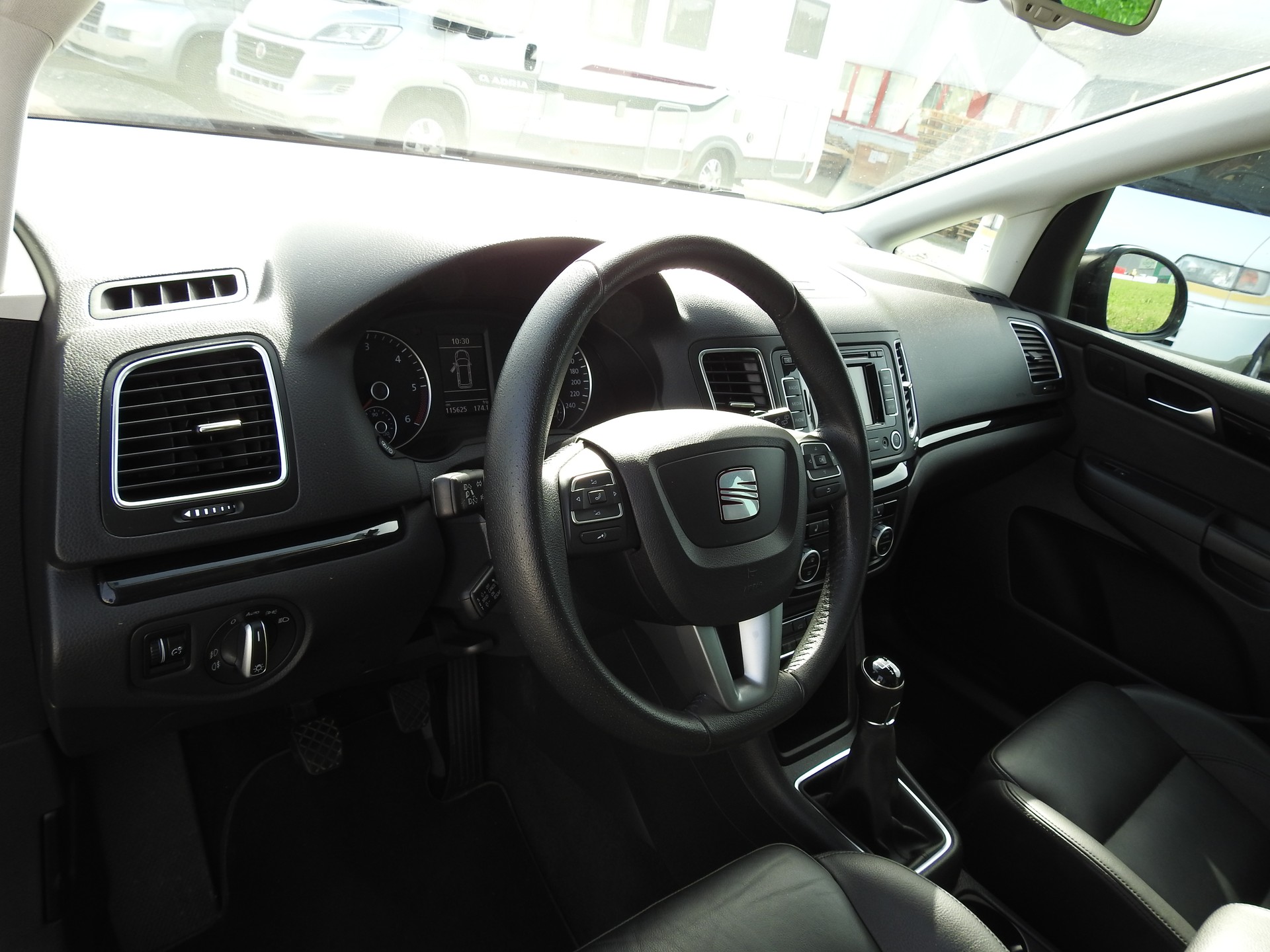 SEAT Alhambra 2.0 TDI Style 4x4-image-9