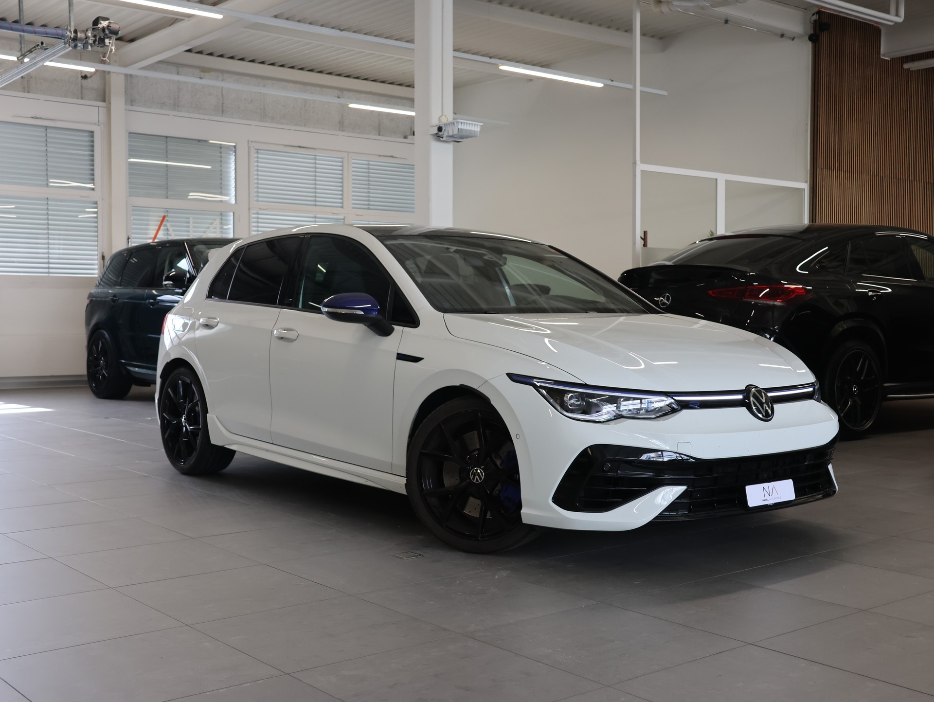 VW Golf 2.0 TSI R DSG 4Motion R 20 Years *Panoramadach* *Harman/Kardon*-image-0