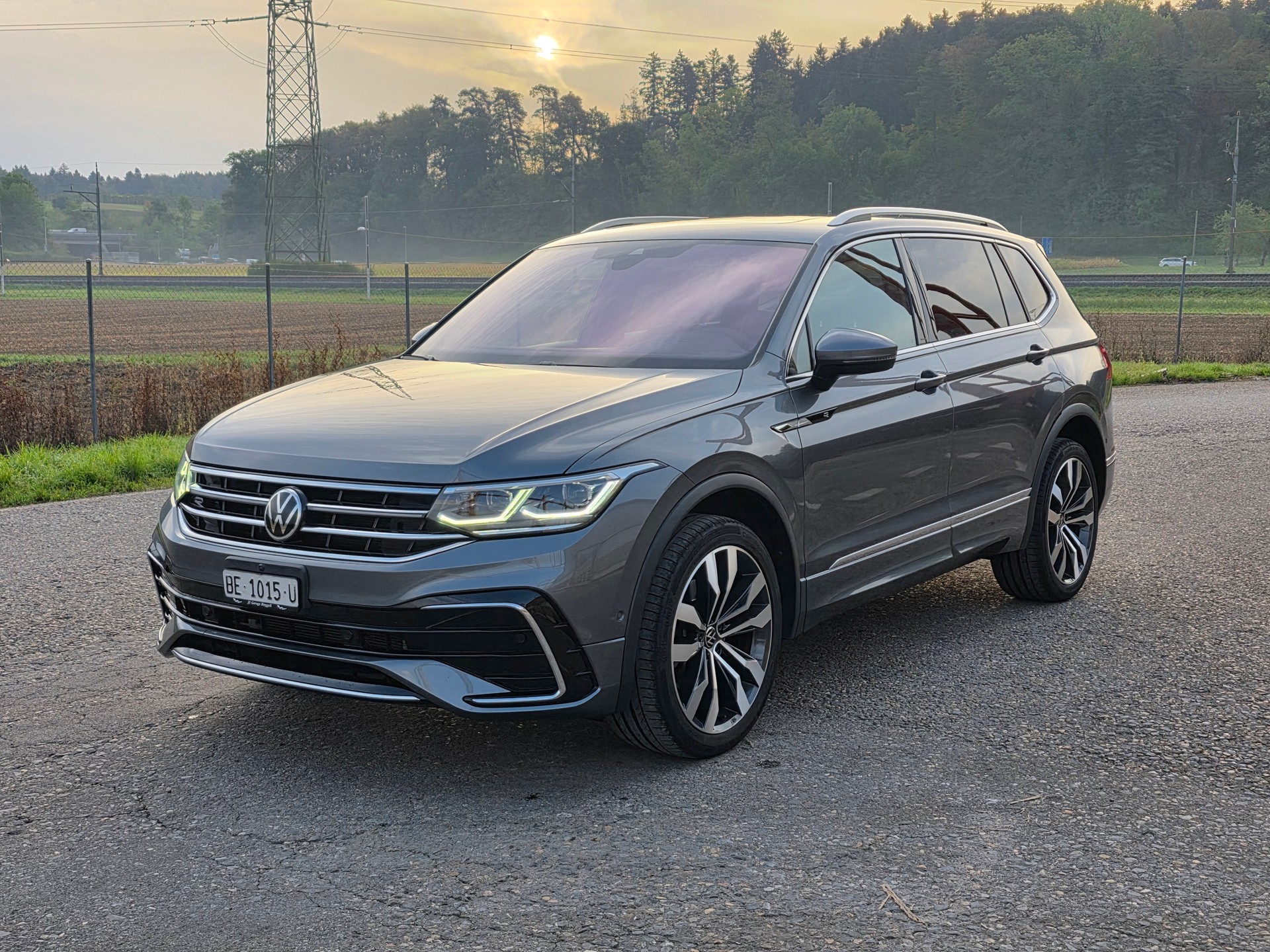 VW Tiguan Allspace 2.0TSI R-Line 4Motion DSG-image-0