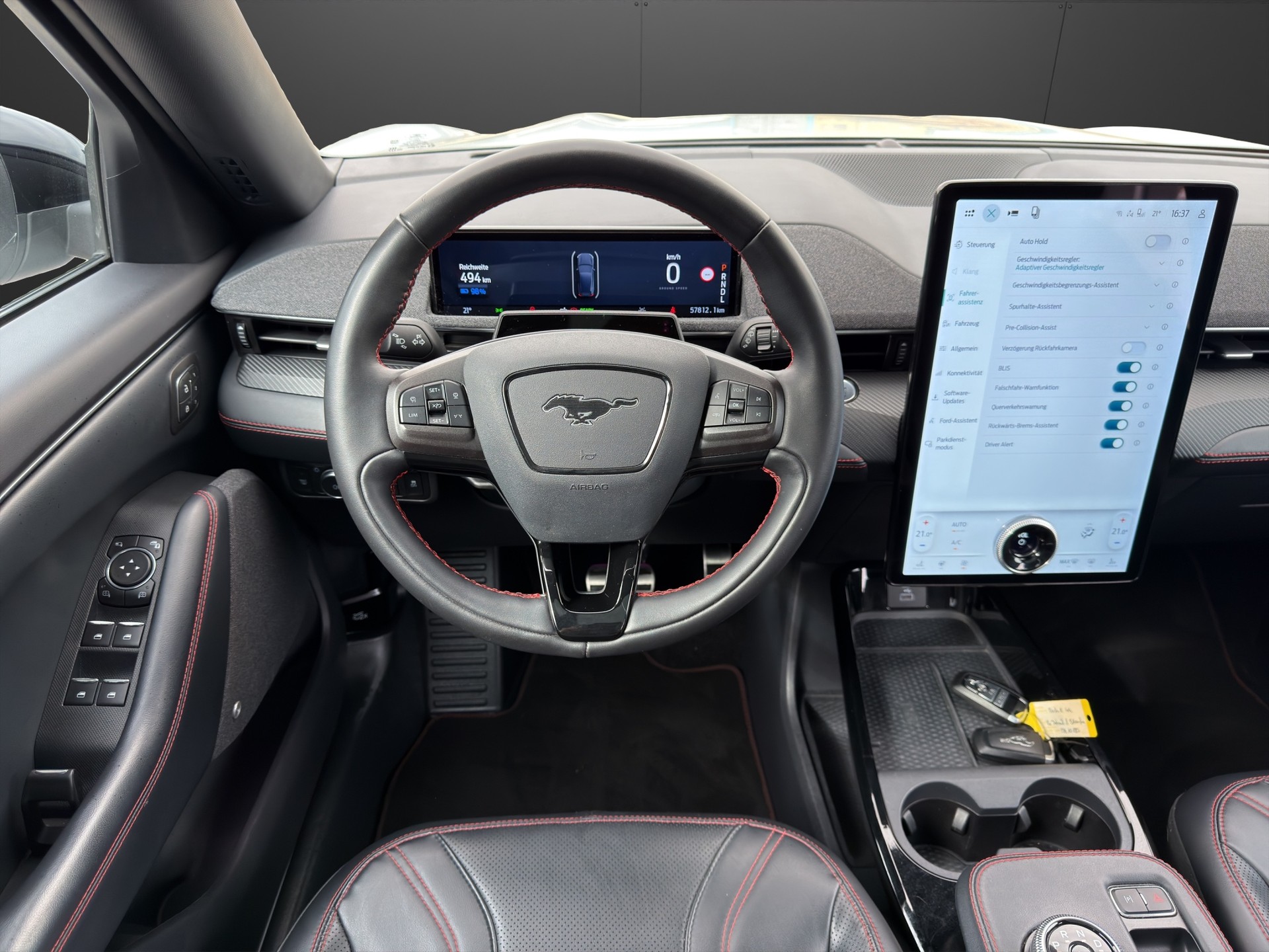 FORD Mustang MACH-E AWD 91 kWh EXTENDED-image-22