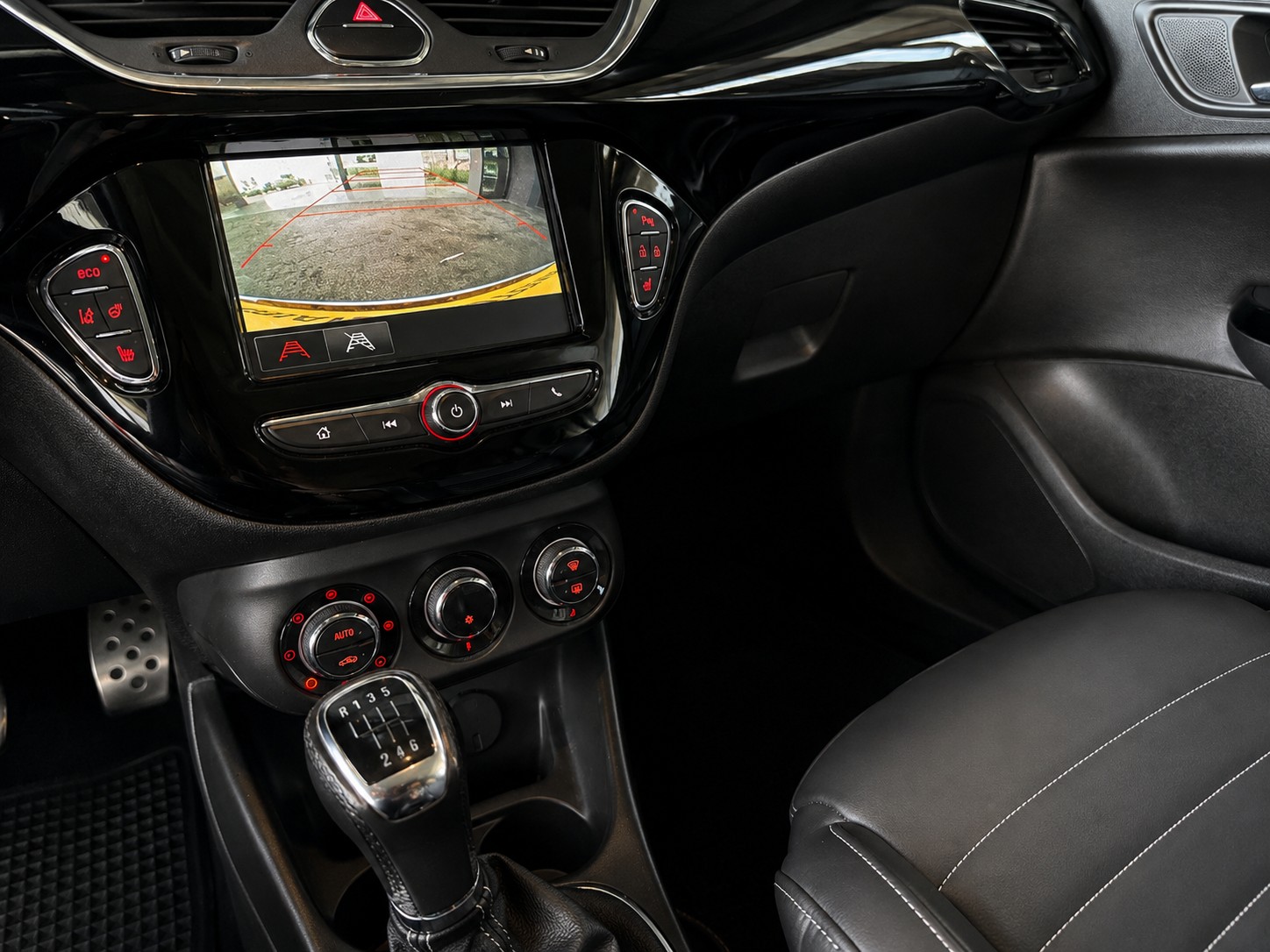 OPEL Corsa 1.4 Turbo GSi-image-15