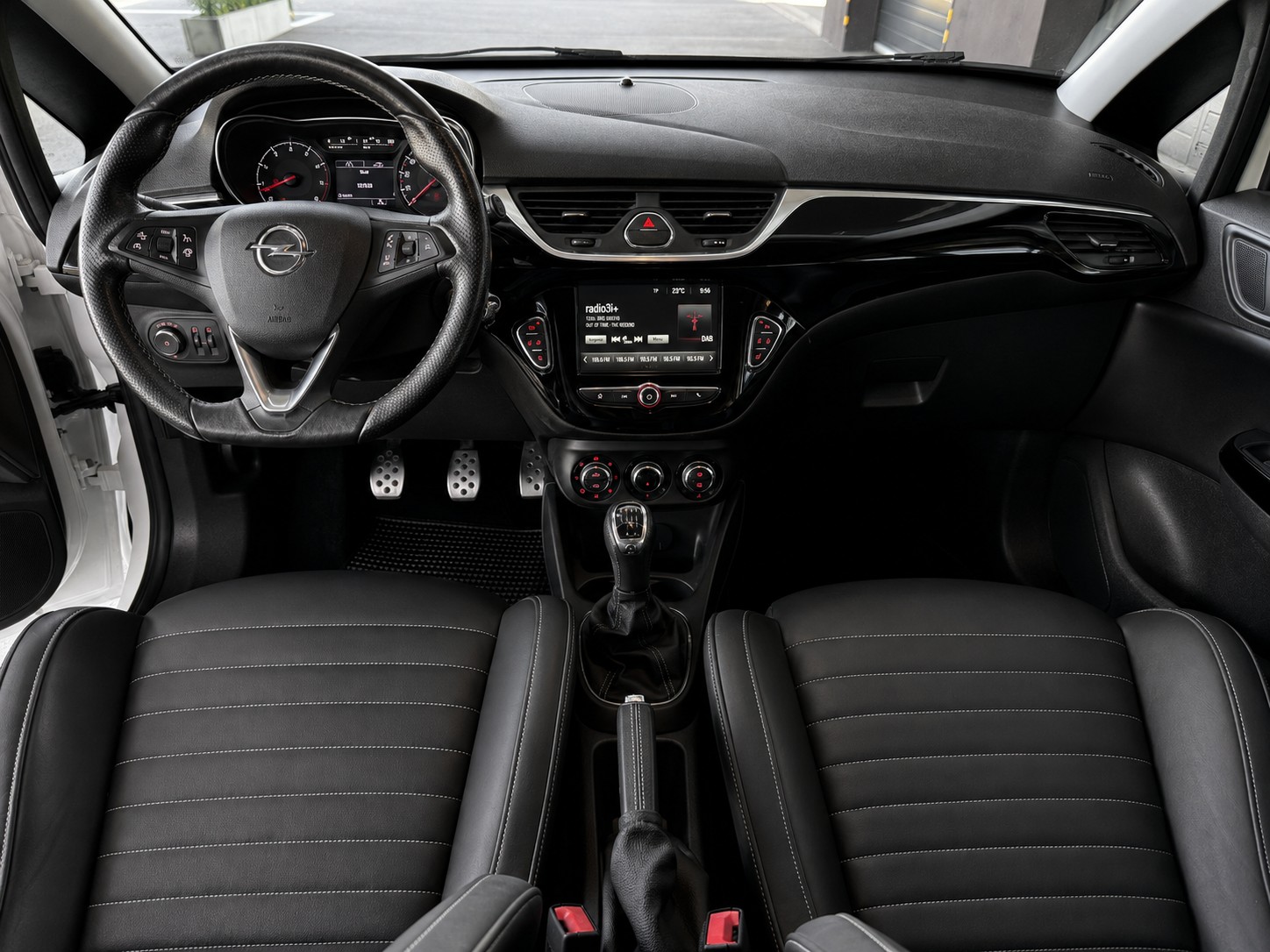 OPEL Corsa 1.4 Turbo GSi-image-10