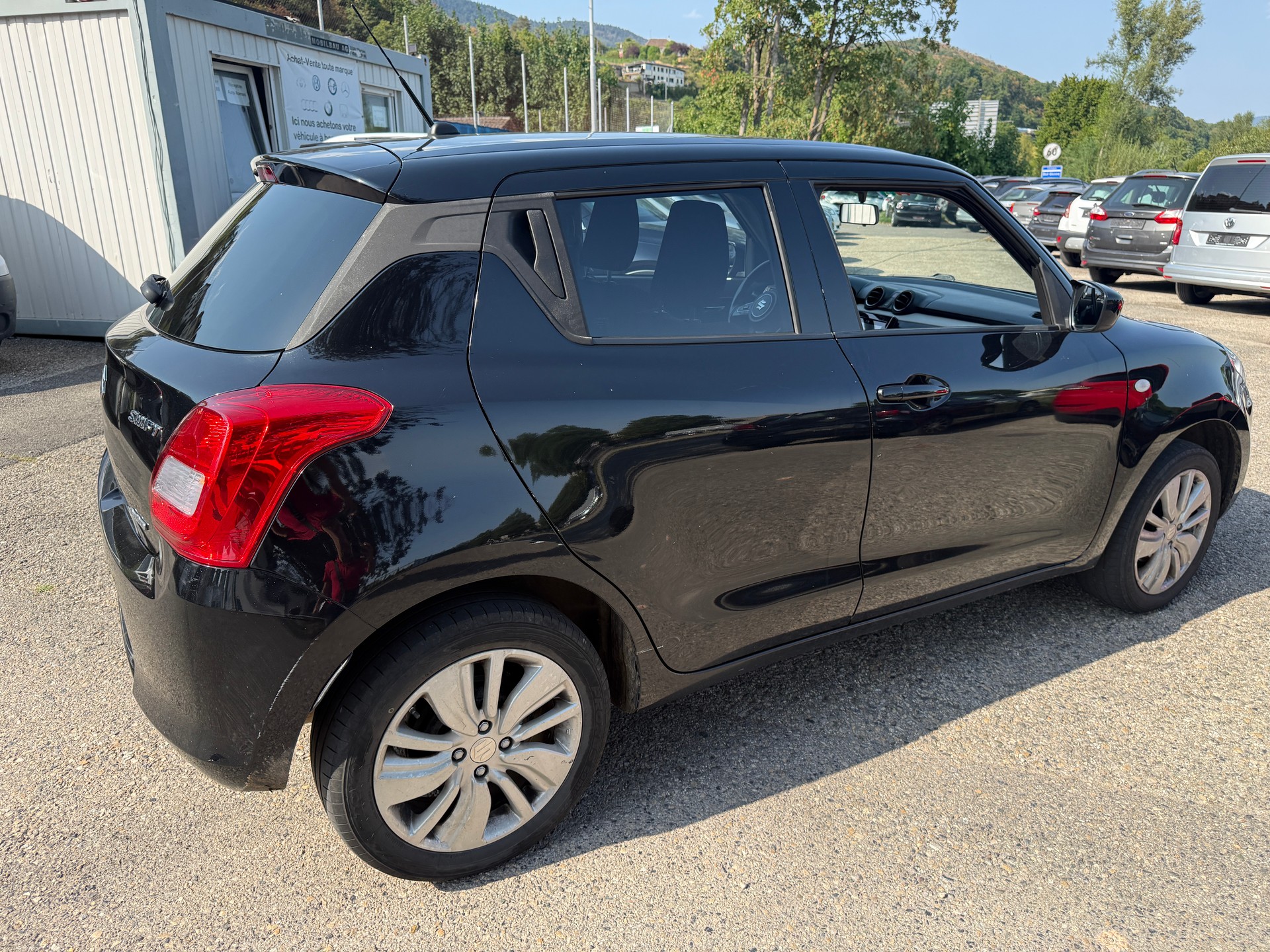 SUZUKI Swift 1.2i Compact+ Allgrip 4x4-image-2