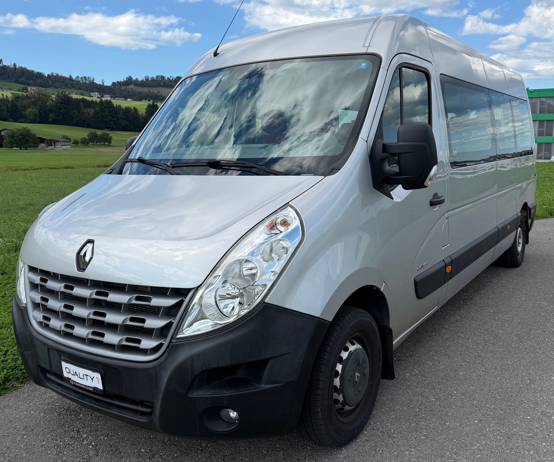 RENAULT Master T39 2.3dCi Minibus 17 L3H2-image-0