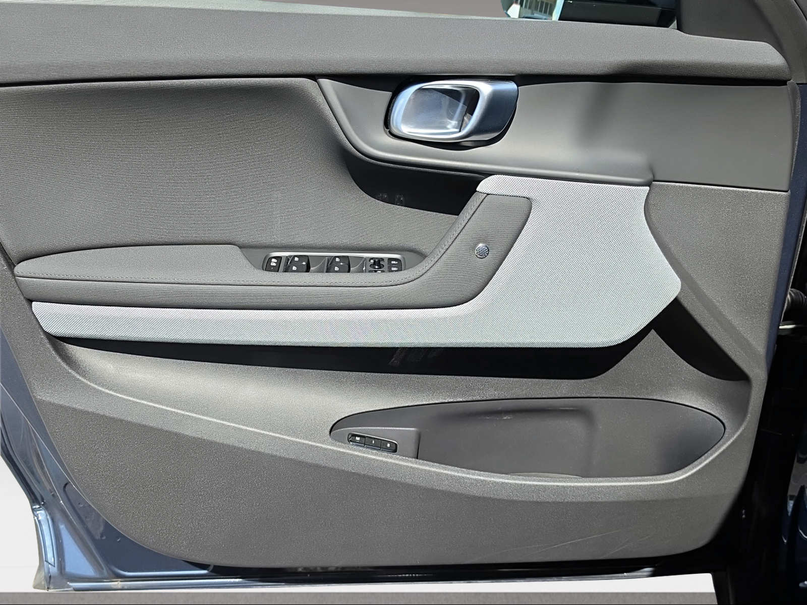 POLESTAR 2 Long Range Dual Motor-image-6
