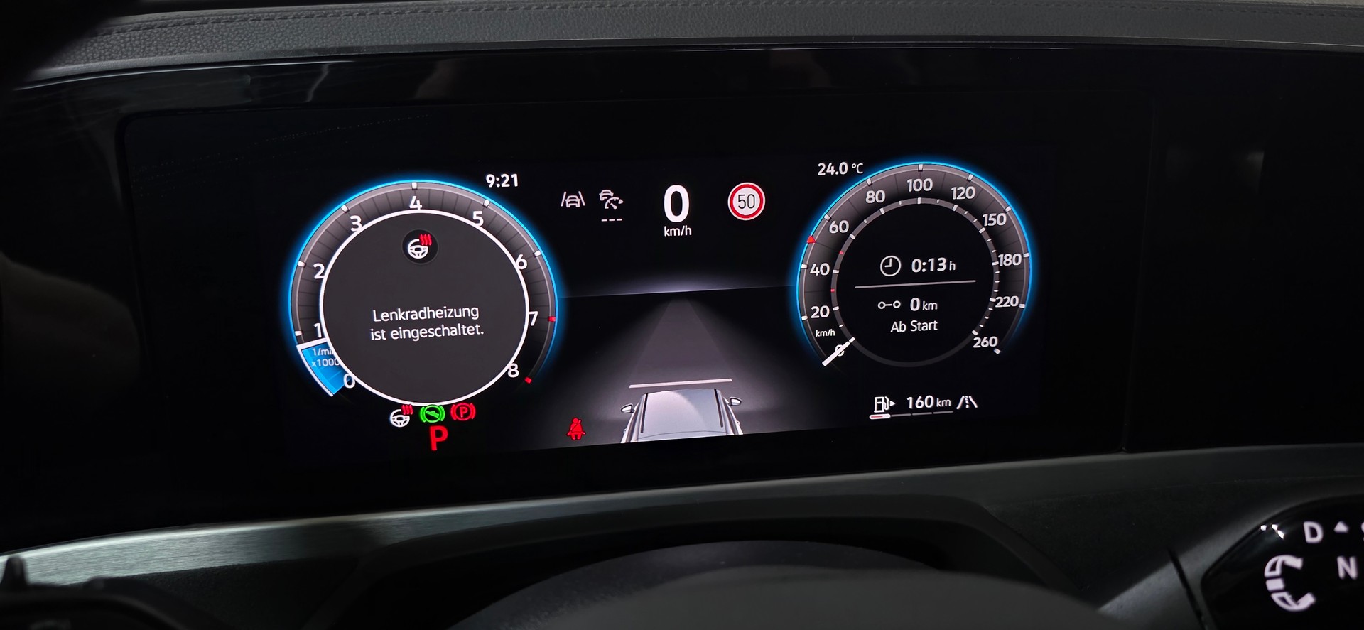 VW Passat Variant 2.0 TSI evo4 R-Line 4 Motion DSG *Panoramadach*Massagefunktion*Sitz-&Lenkradheizung*ACC&Spurhalteasistent*-image-14