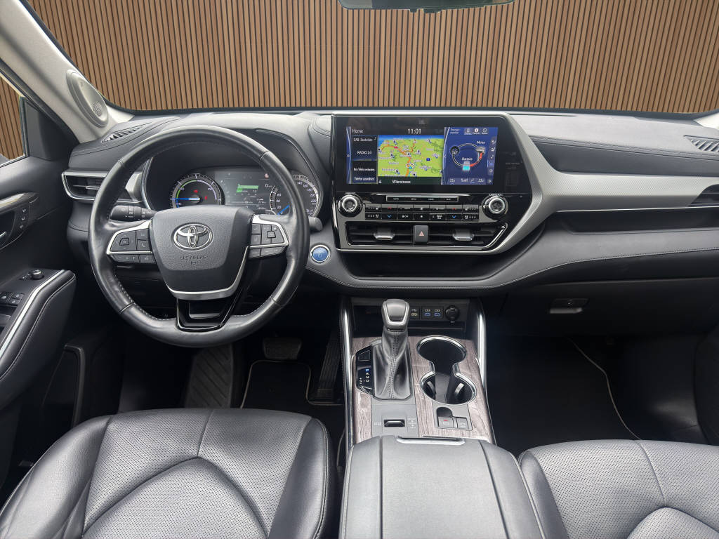 TOYOTA Highlander 2.5 HSD Premium-image-16