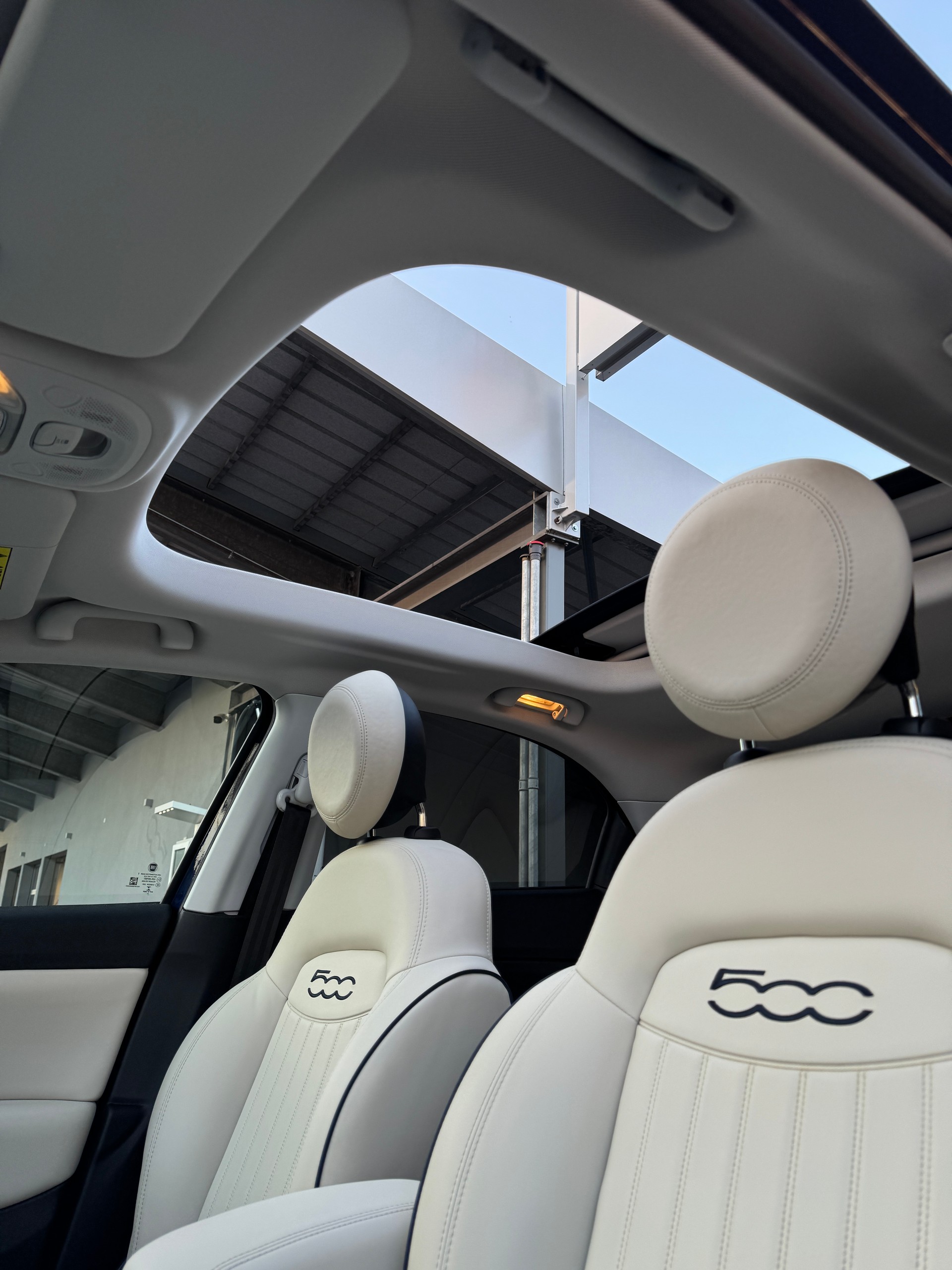 FIAT 500X Soft Top 1.3 Yacht Club Capri-image-11