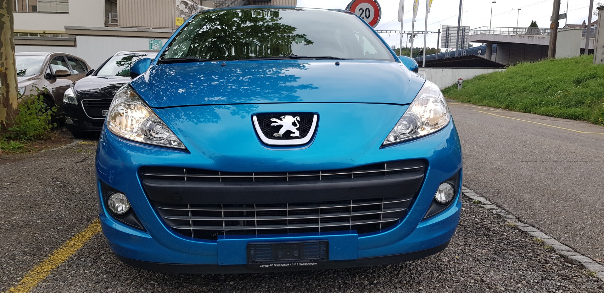 PEUGEOT 207 1.6 16V Allure Automatic-image-4