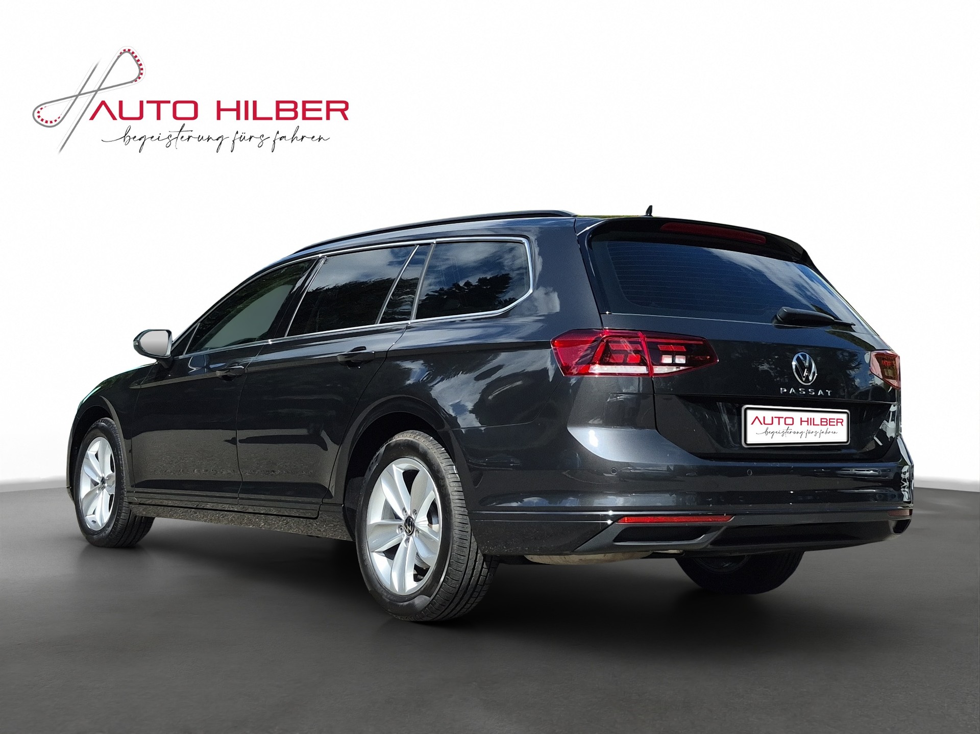 VW Passat 2.0 TDI BMT Business DSG-image-4