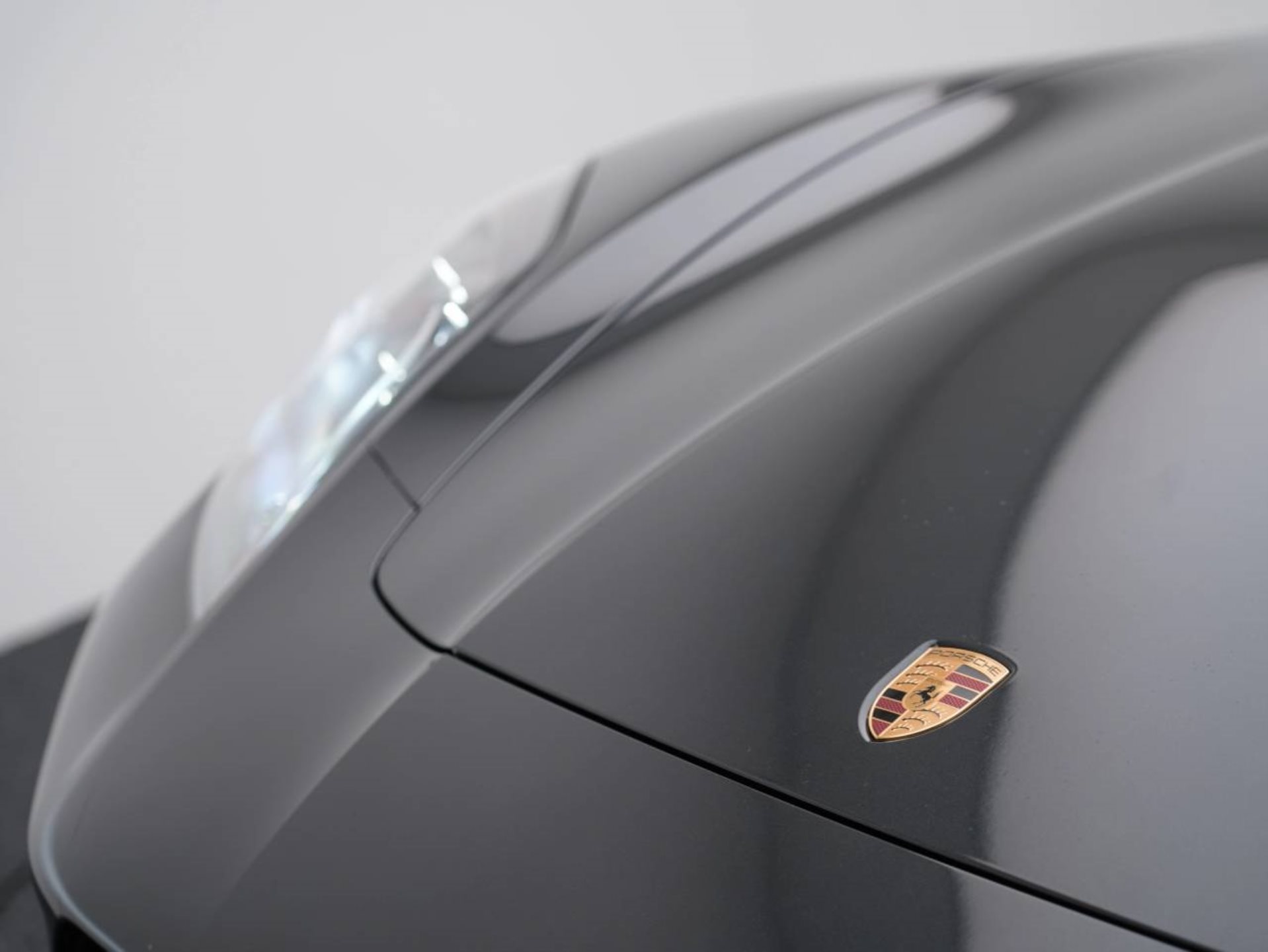 PORSCHE Panamera GTS-image-11