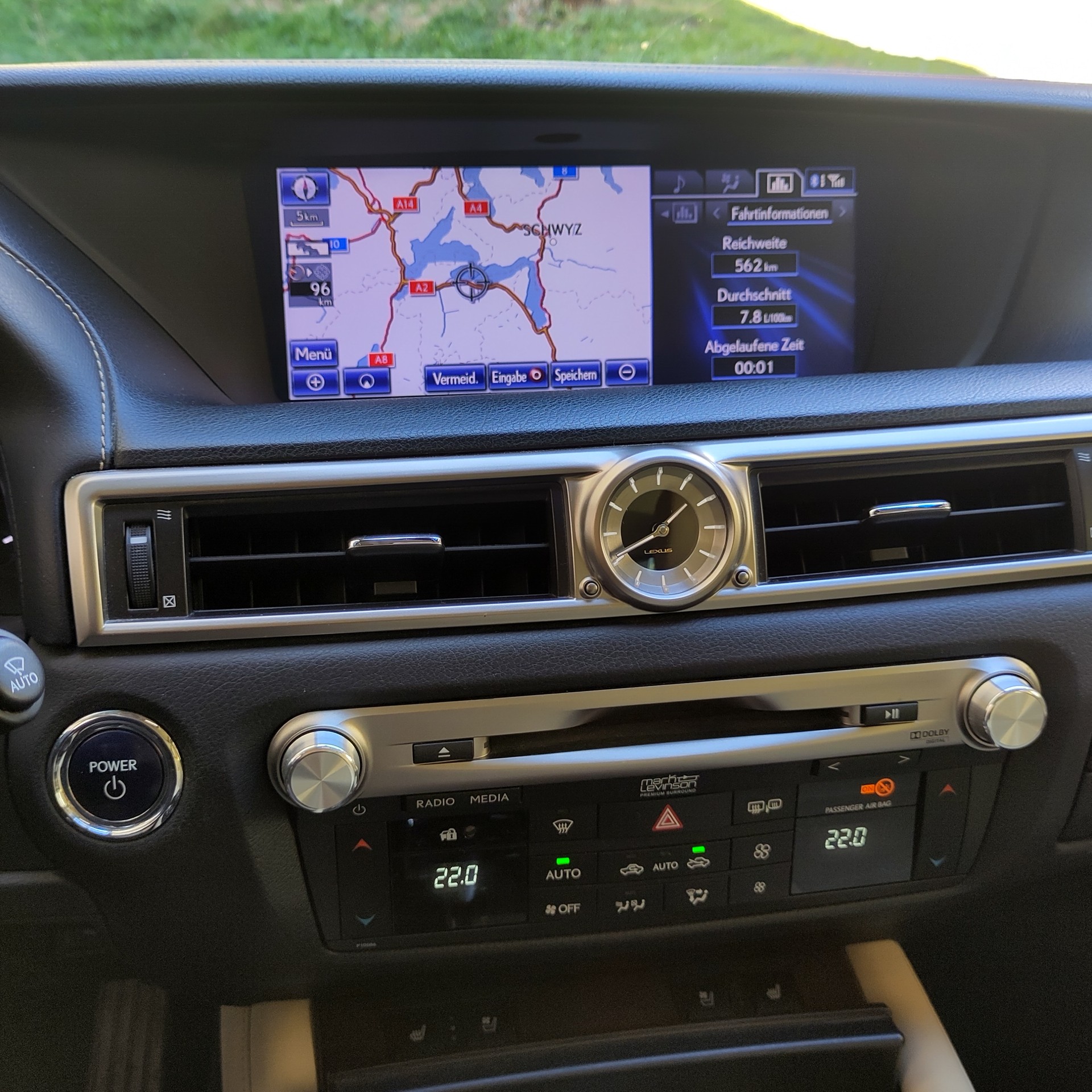 LEXUS 450h Excellence-image-4